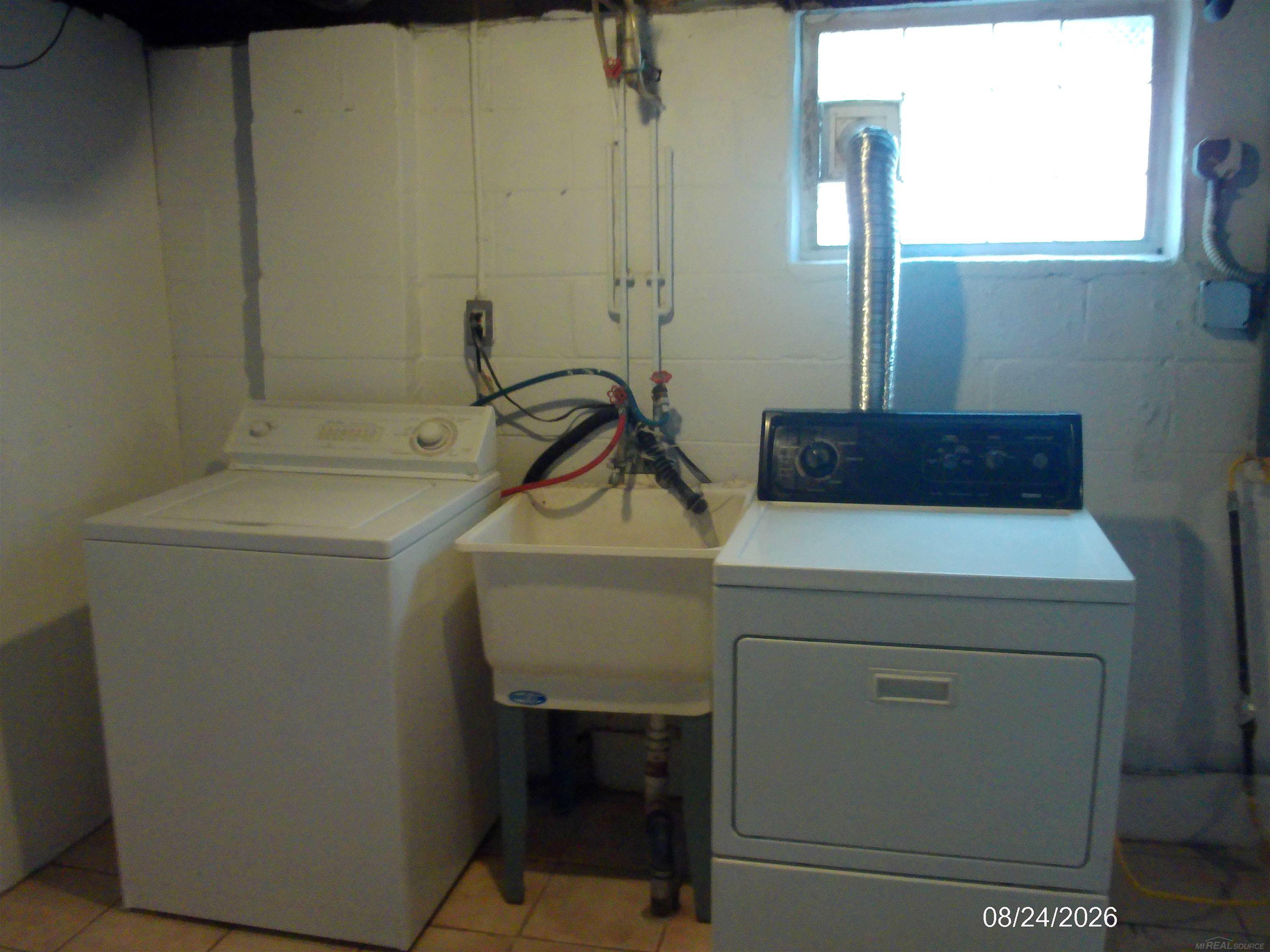 property viewer photo 13