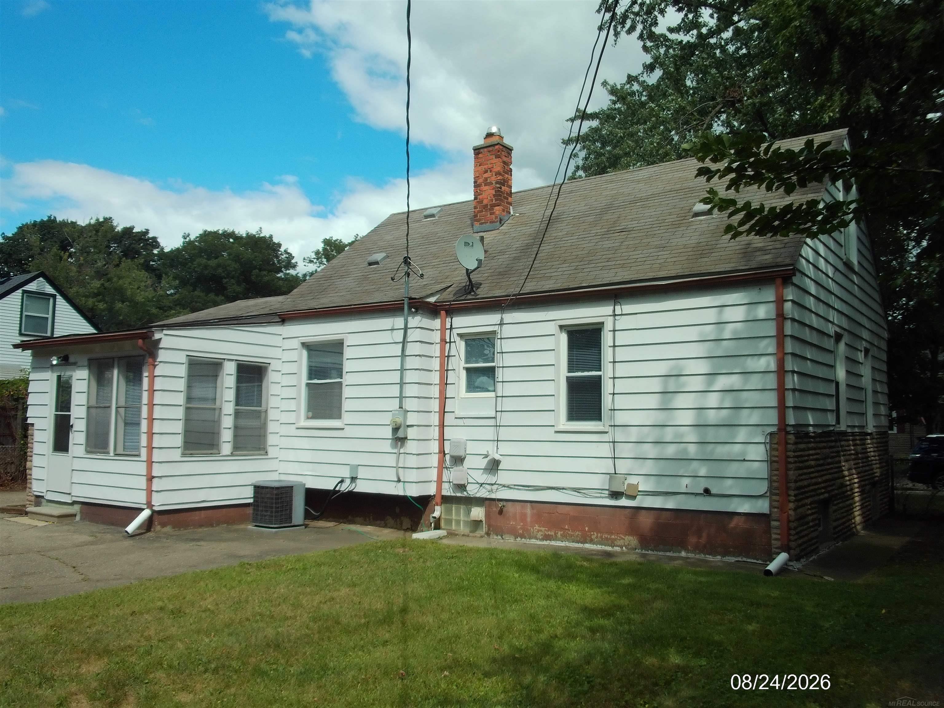 property viewer photo 2