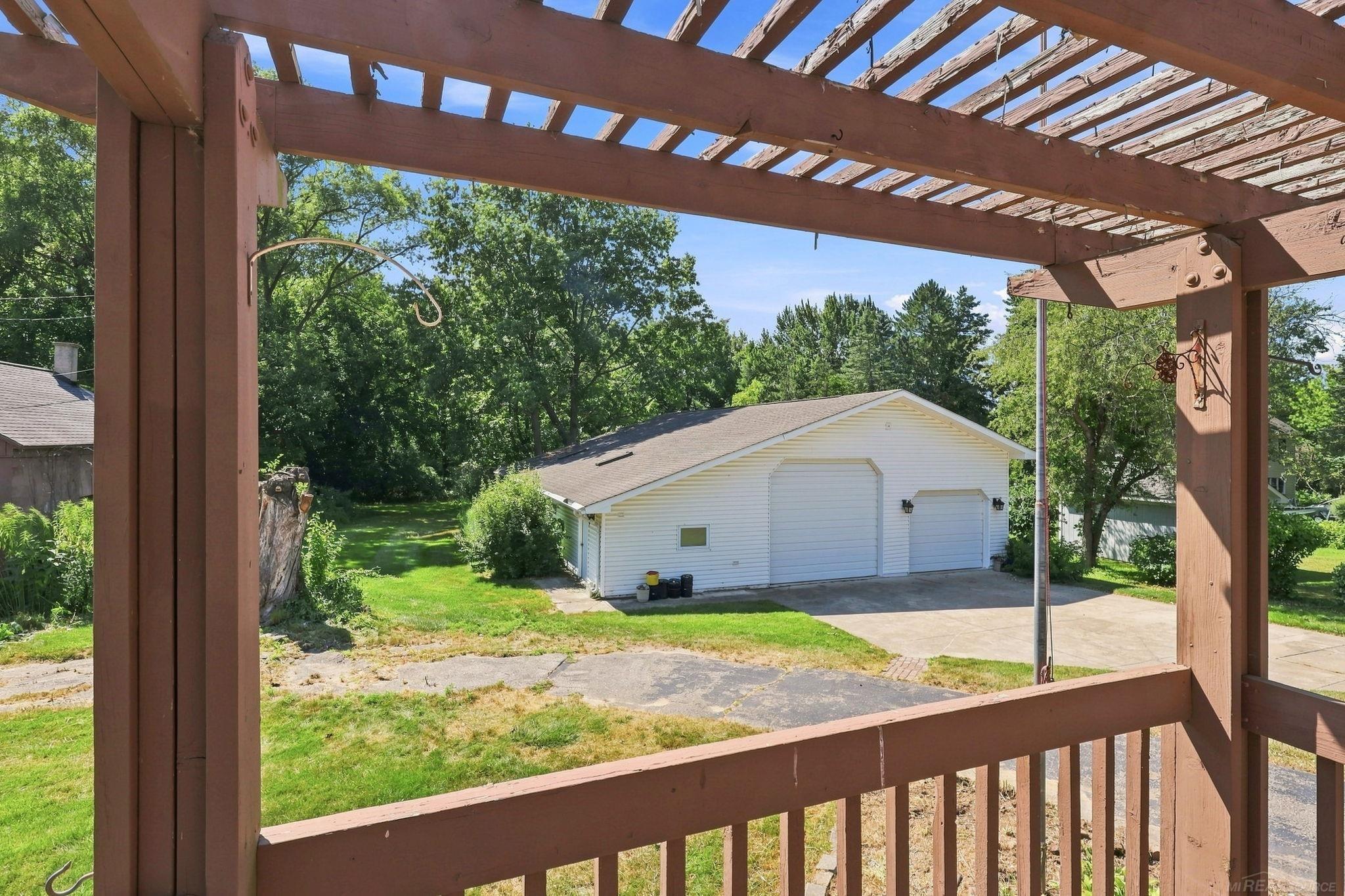 main property photo 44