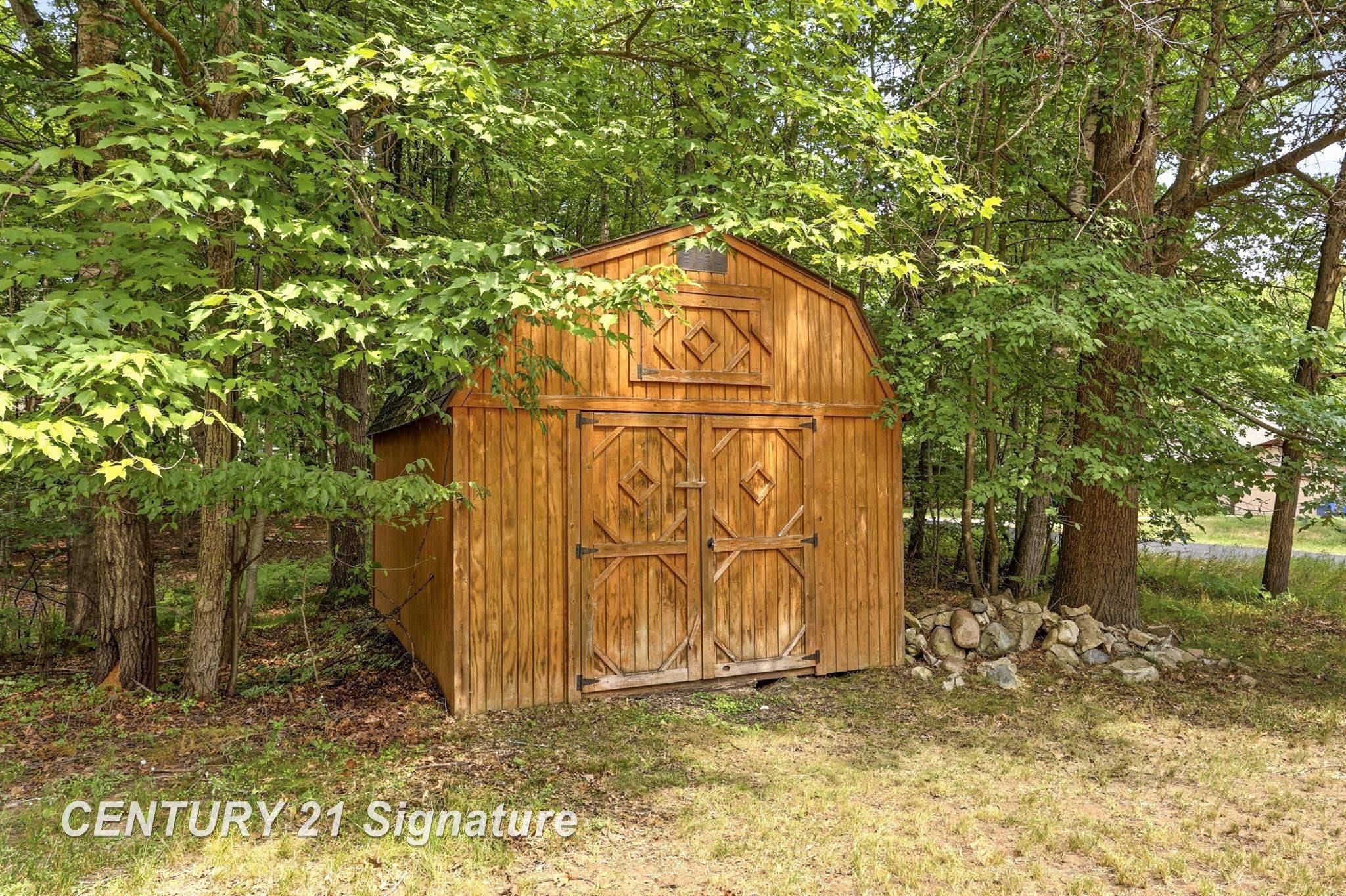 main property photo 52