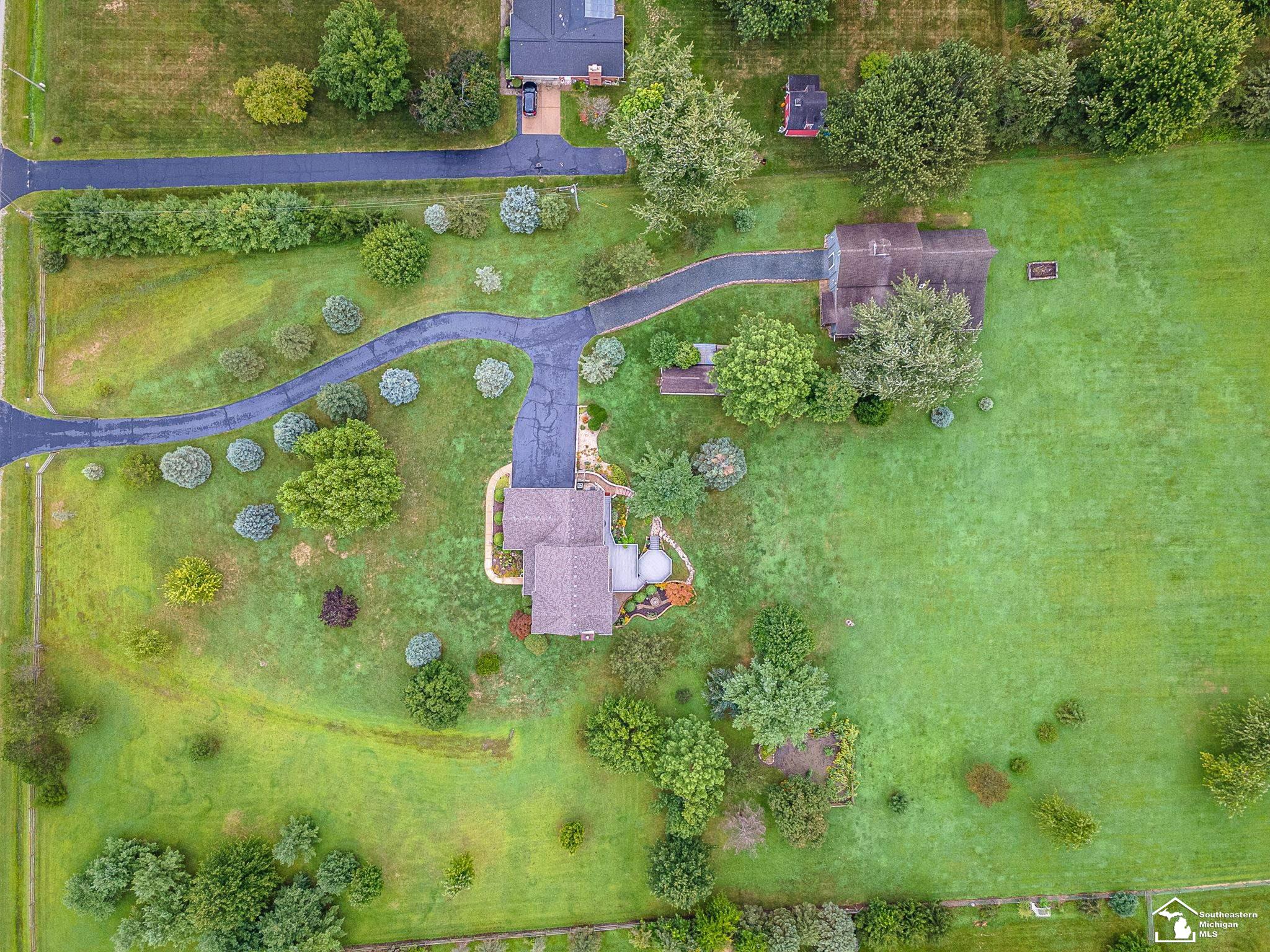 main property photo 59
