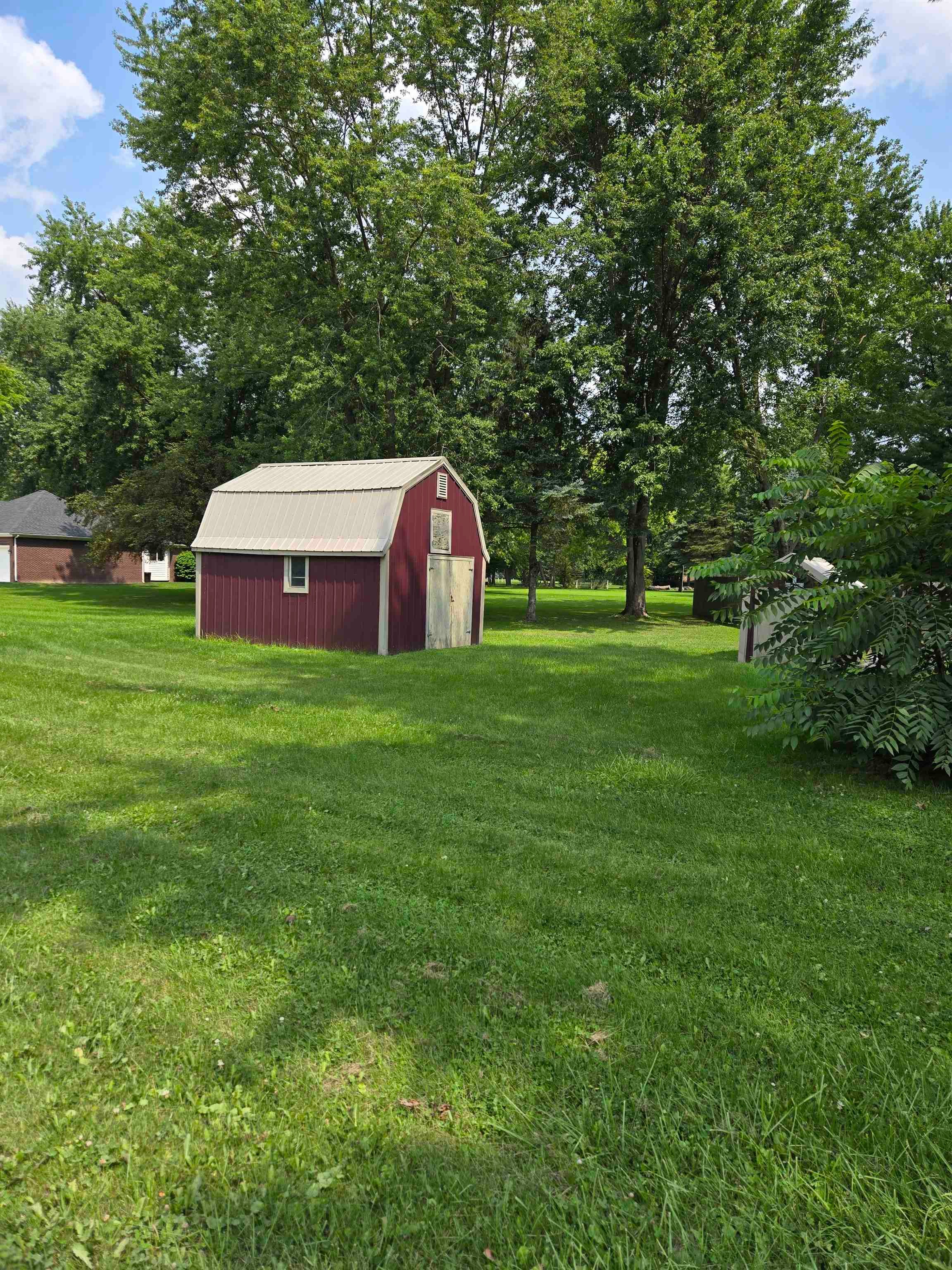 main property photo 6