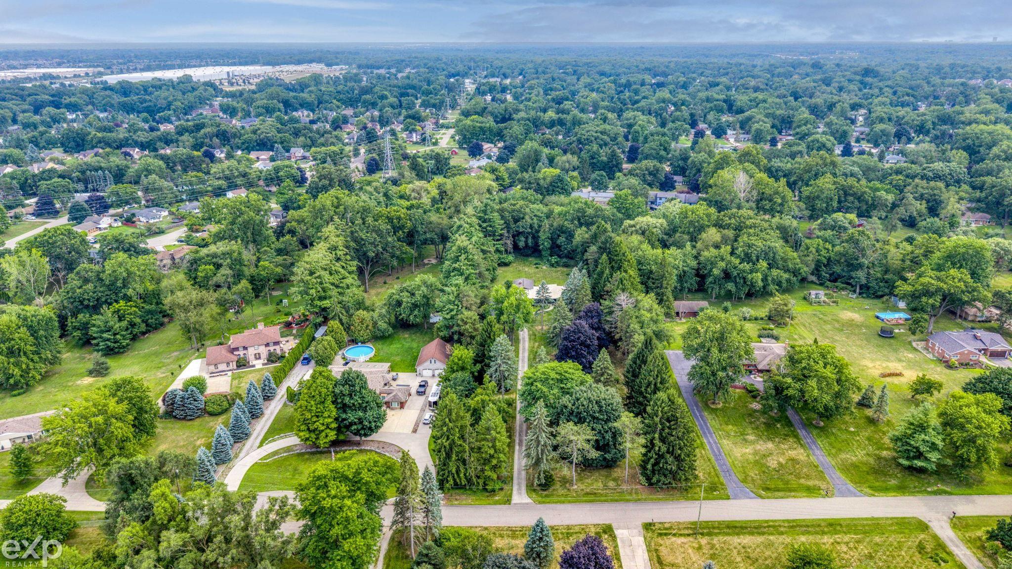 main property photo 10
