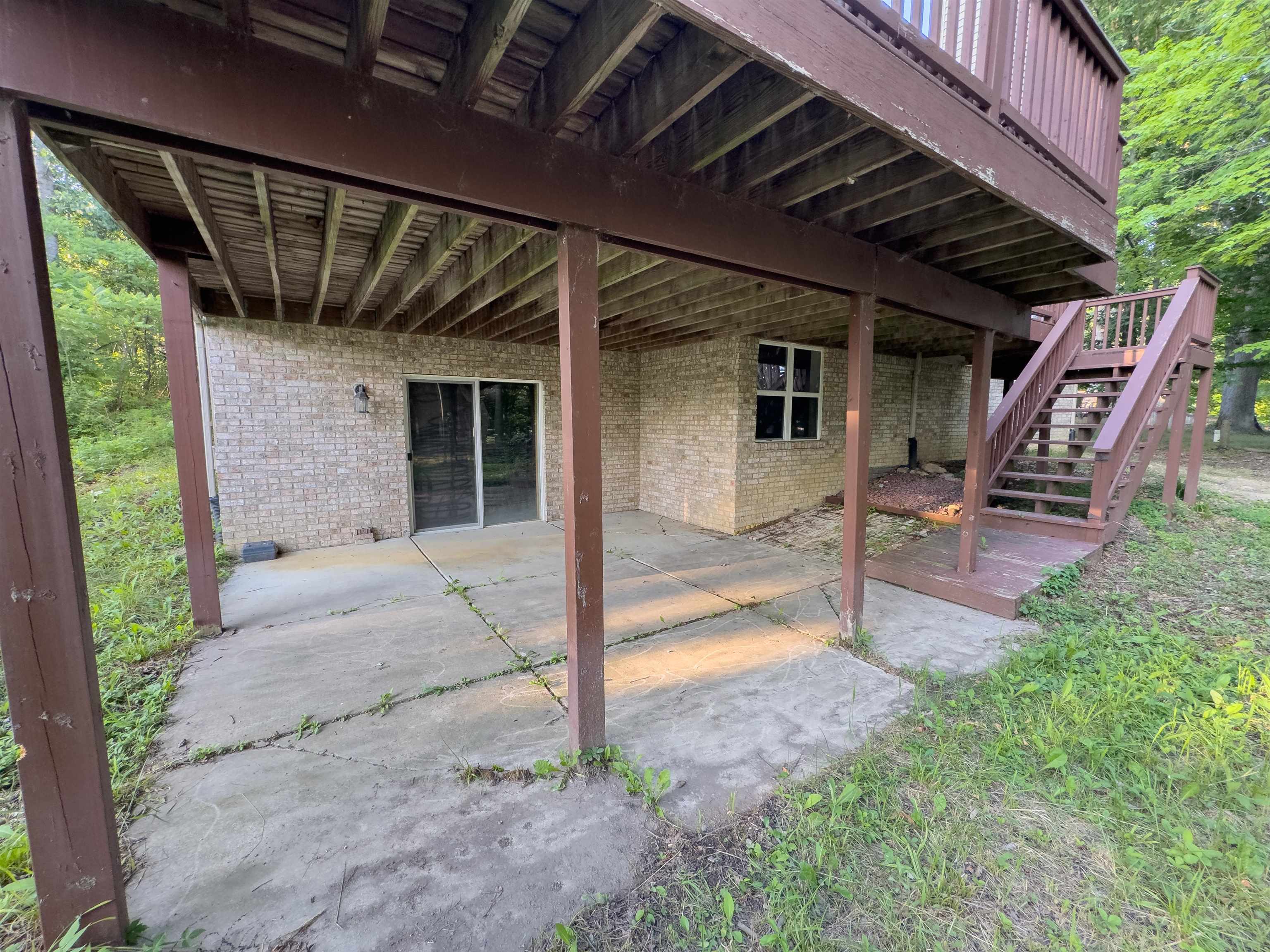 main property photo 29