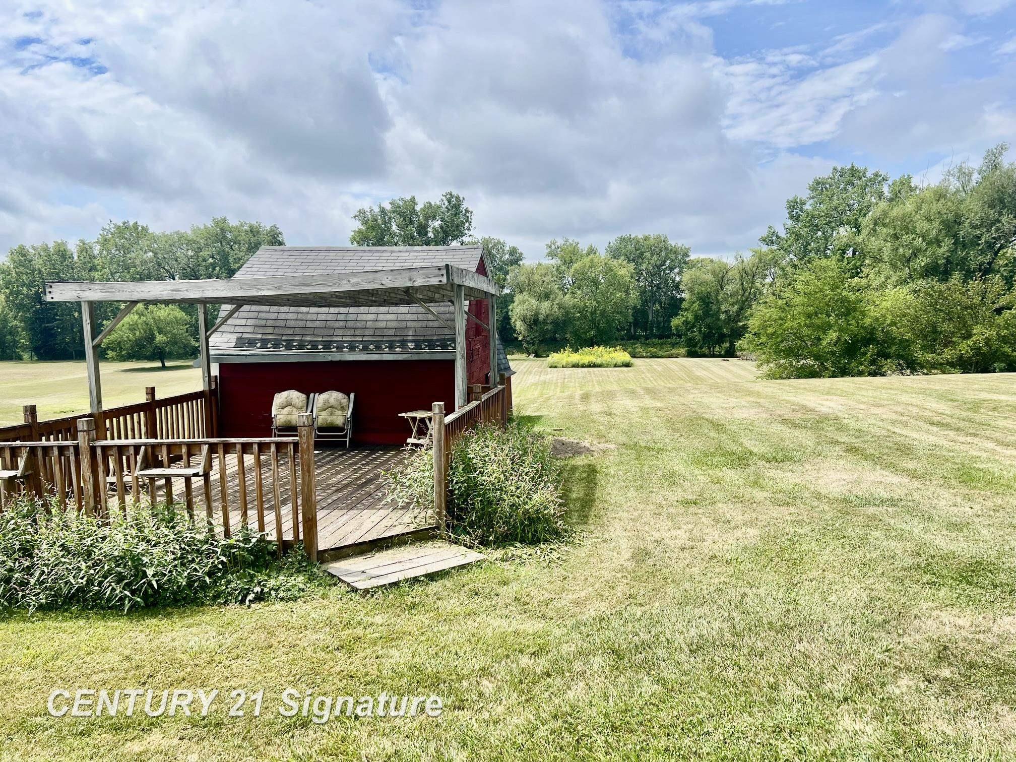 main property photo 7
