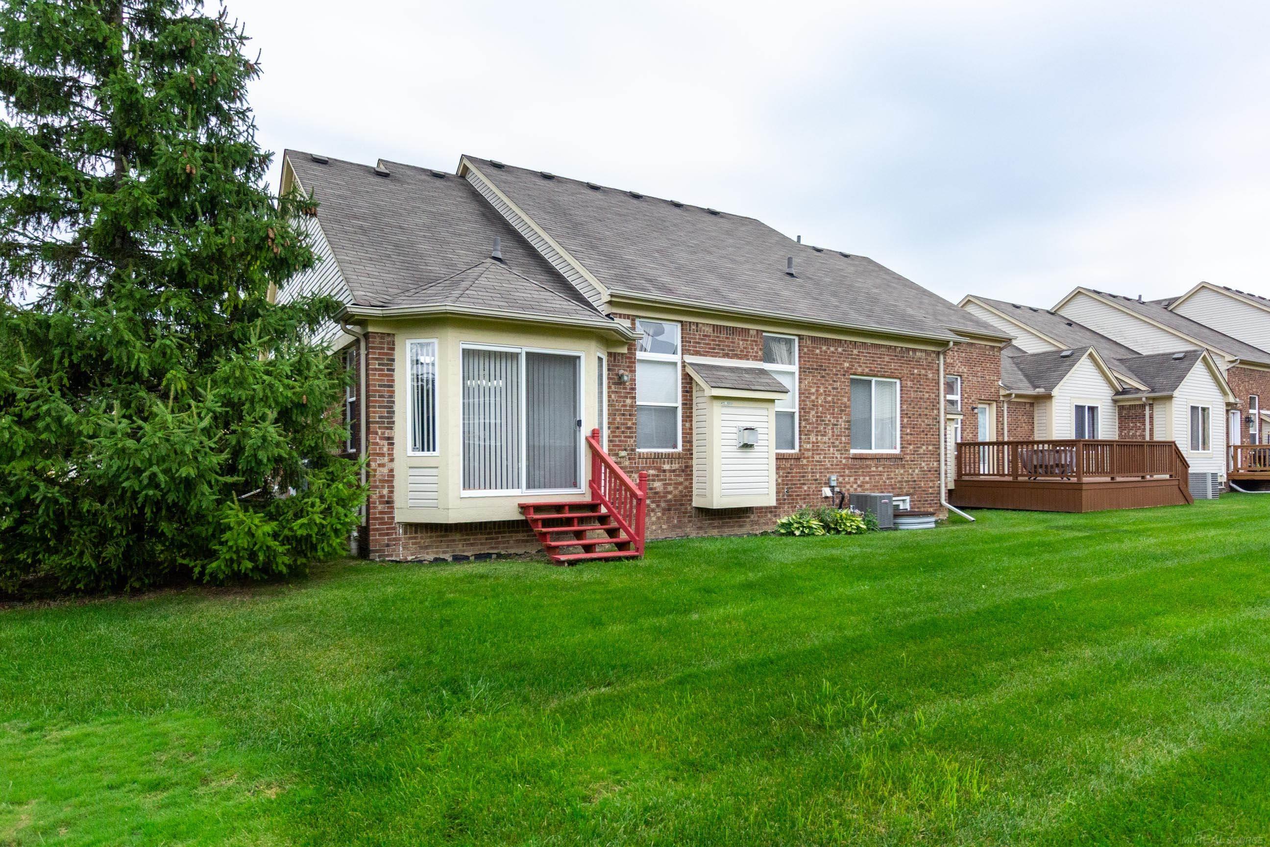 main property photo 47