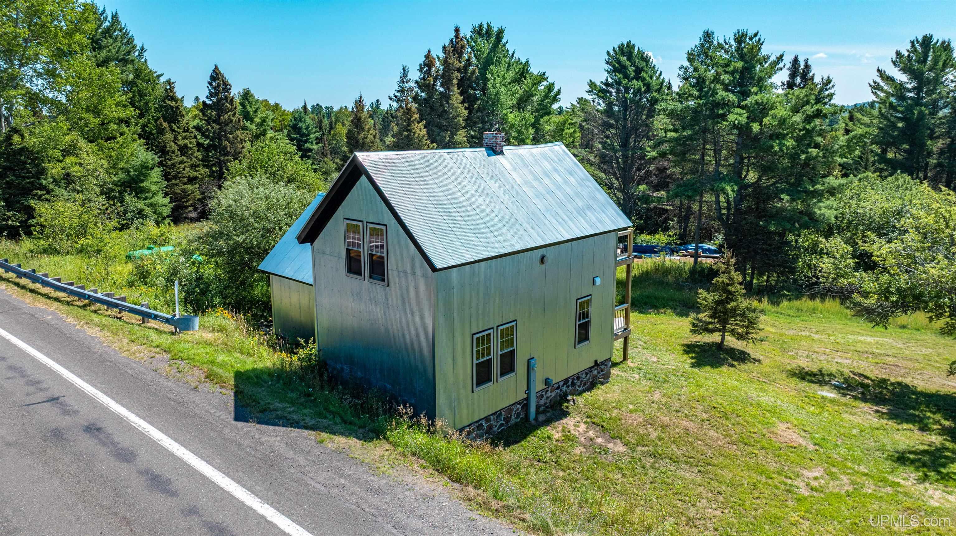 main property photo 43