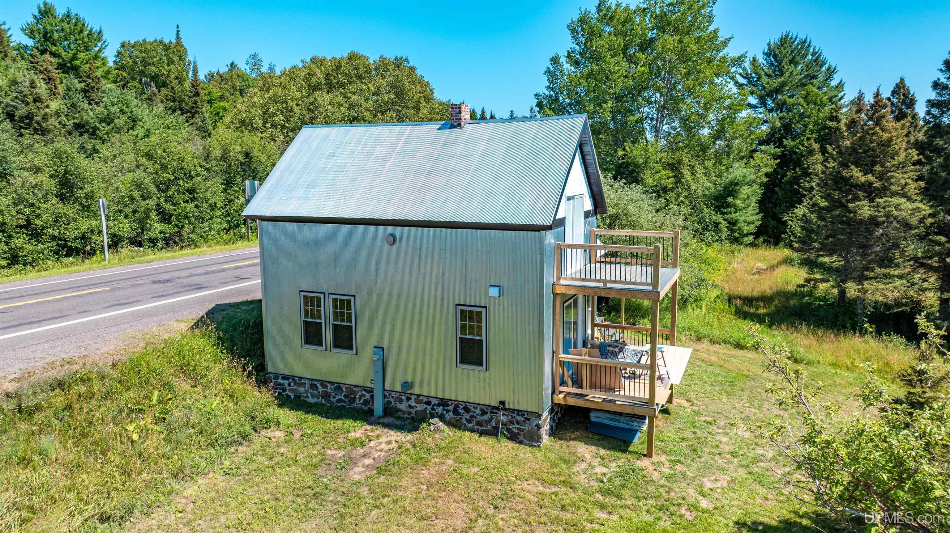 main property photo 44