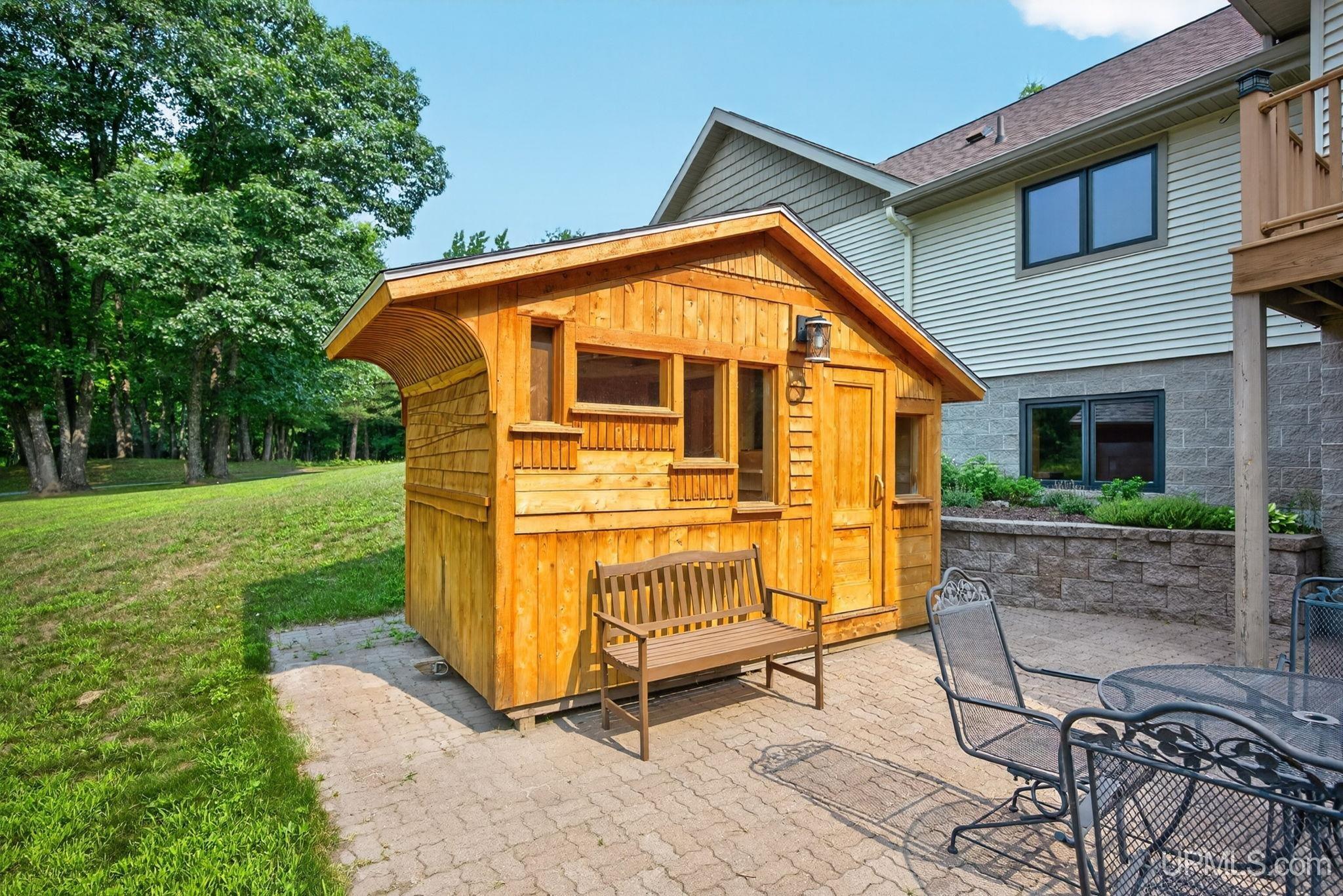 main property photo 51