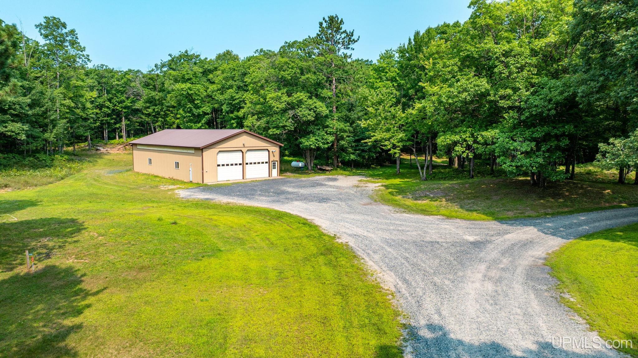 main property photo 58