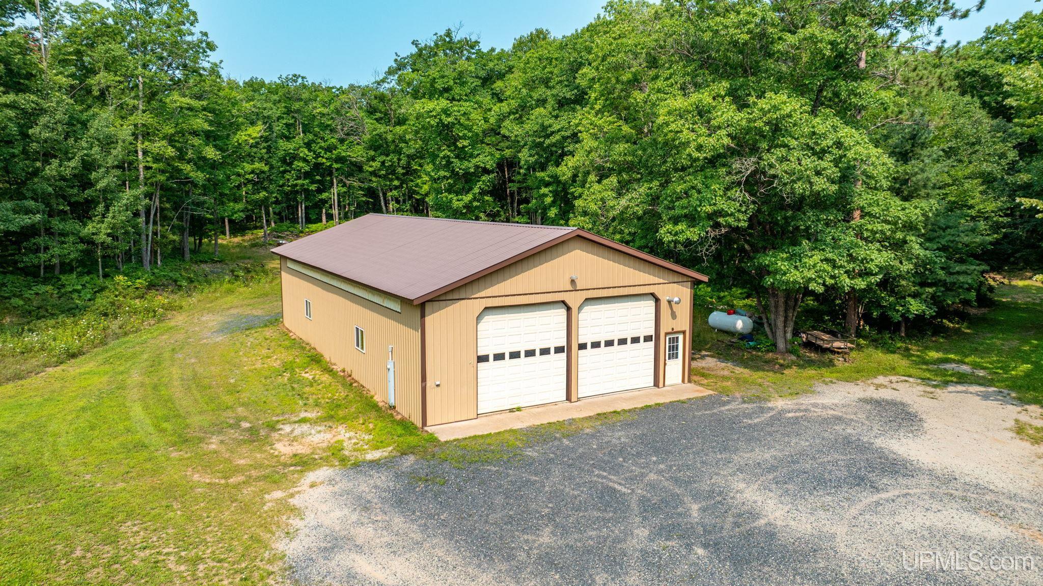 main property photo 59