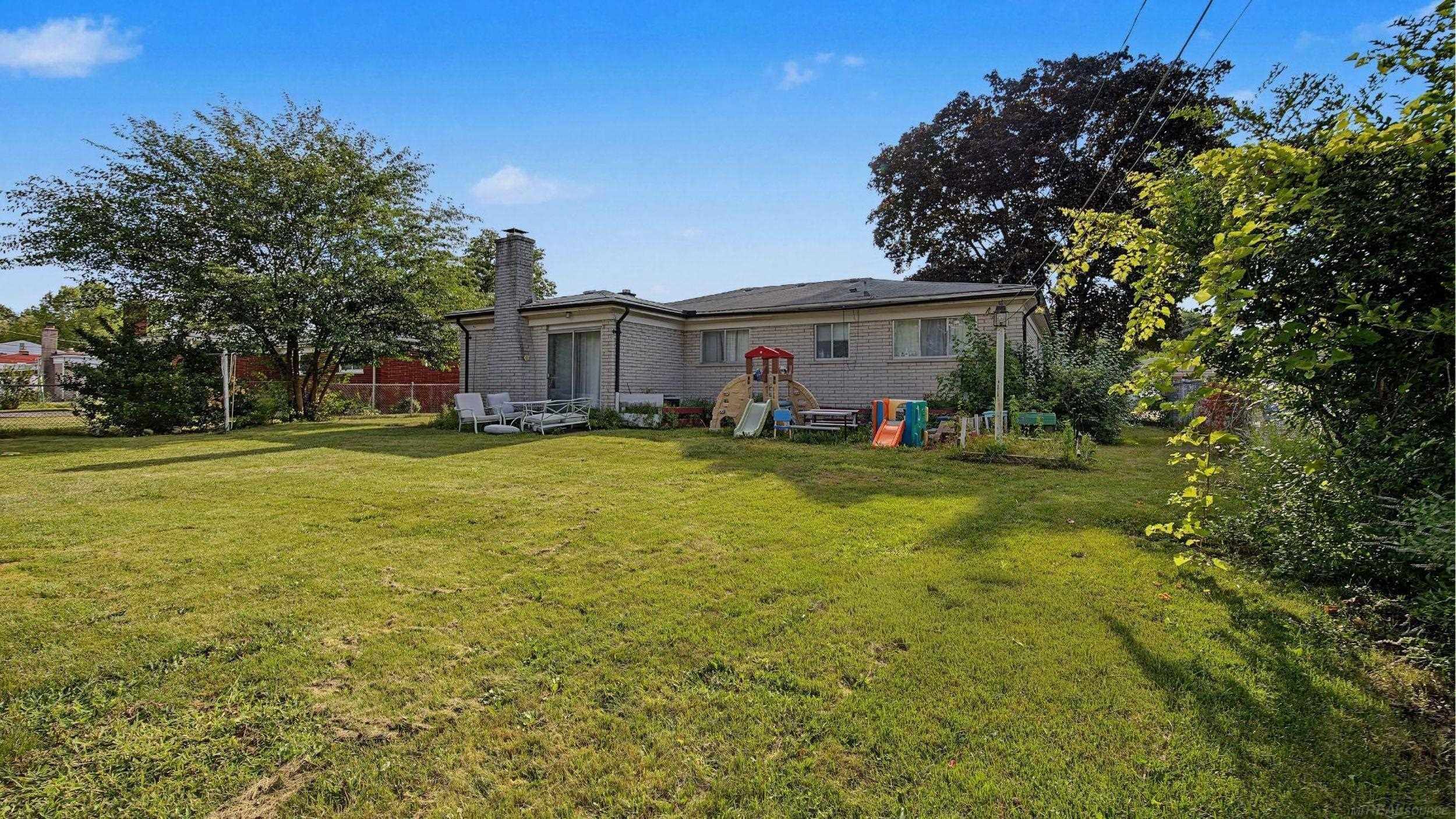 main property photo 52