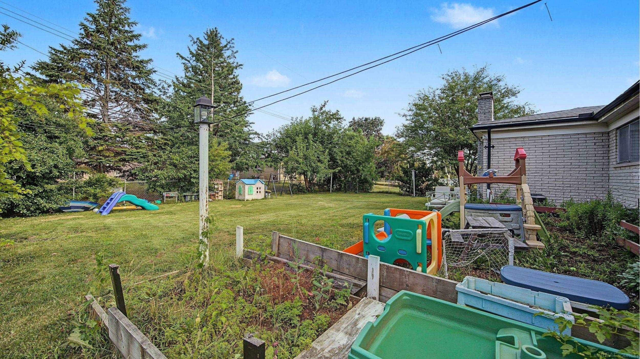 main property photo 53