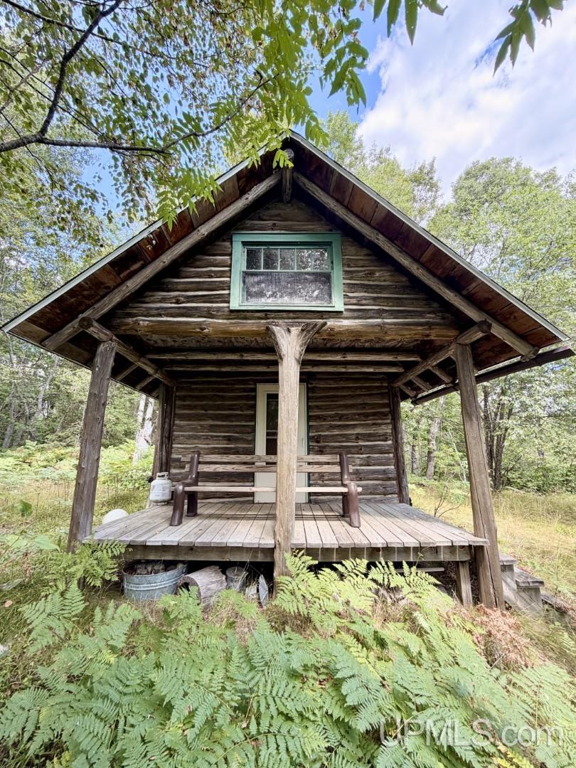 main property photo 48