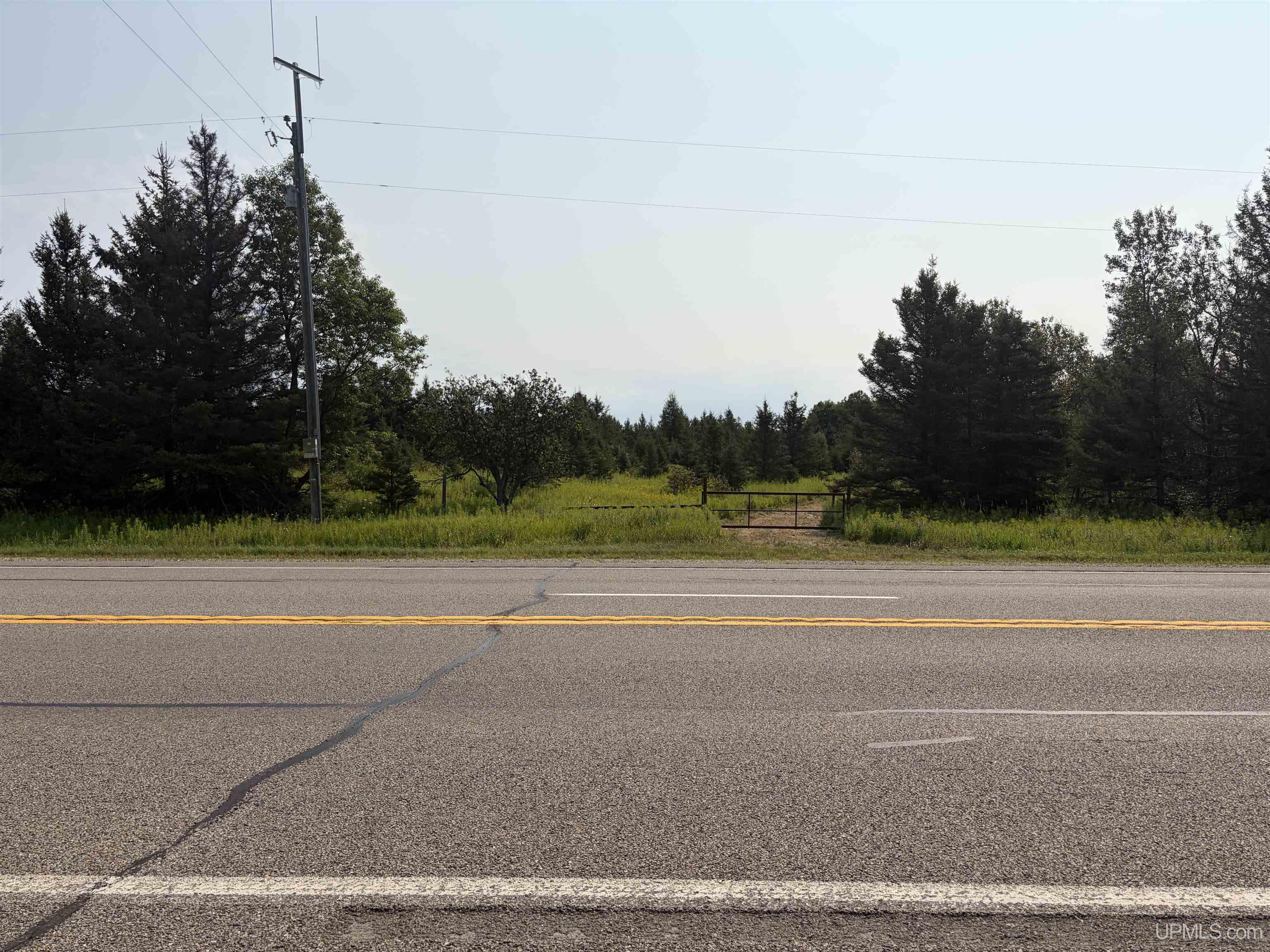 main property photo 18