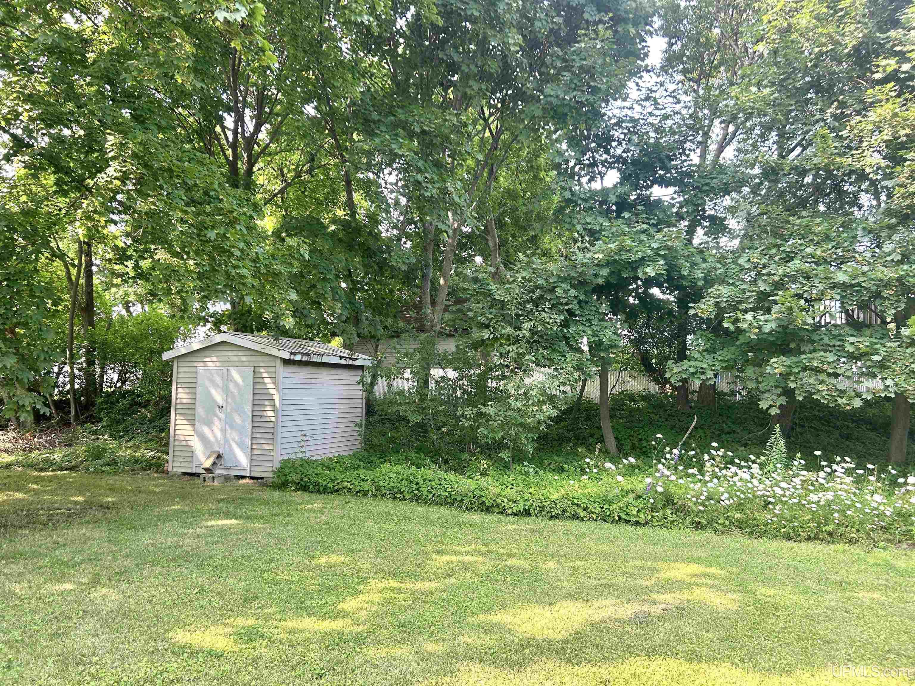 main property photo 58