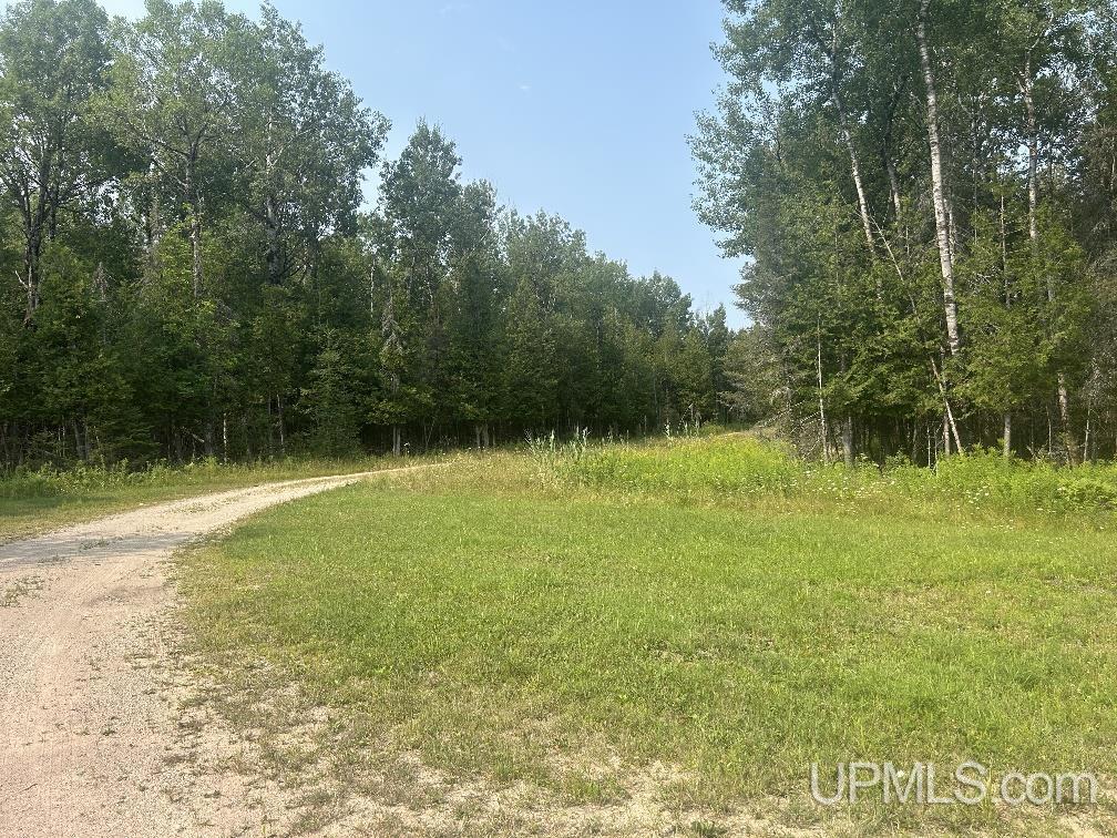 main property photo 24