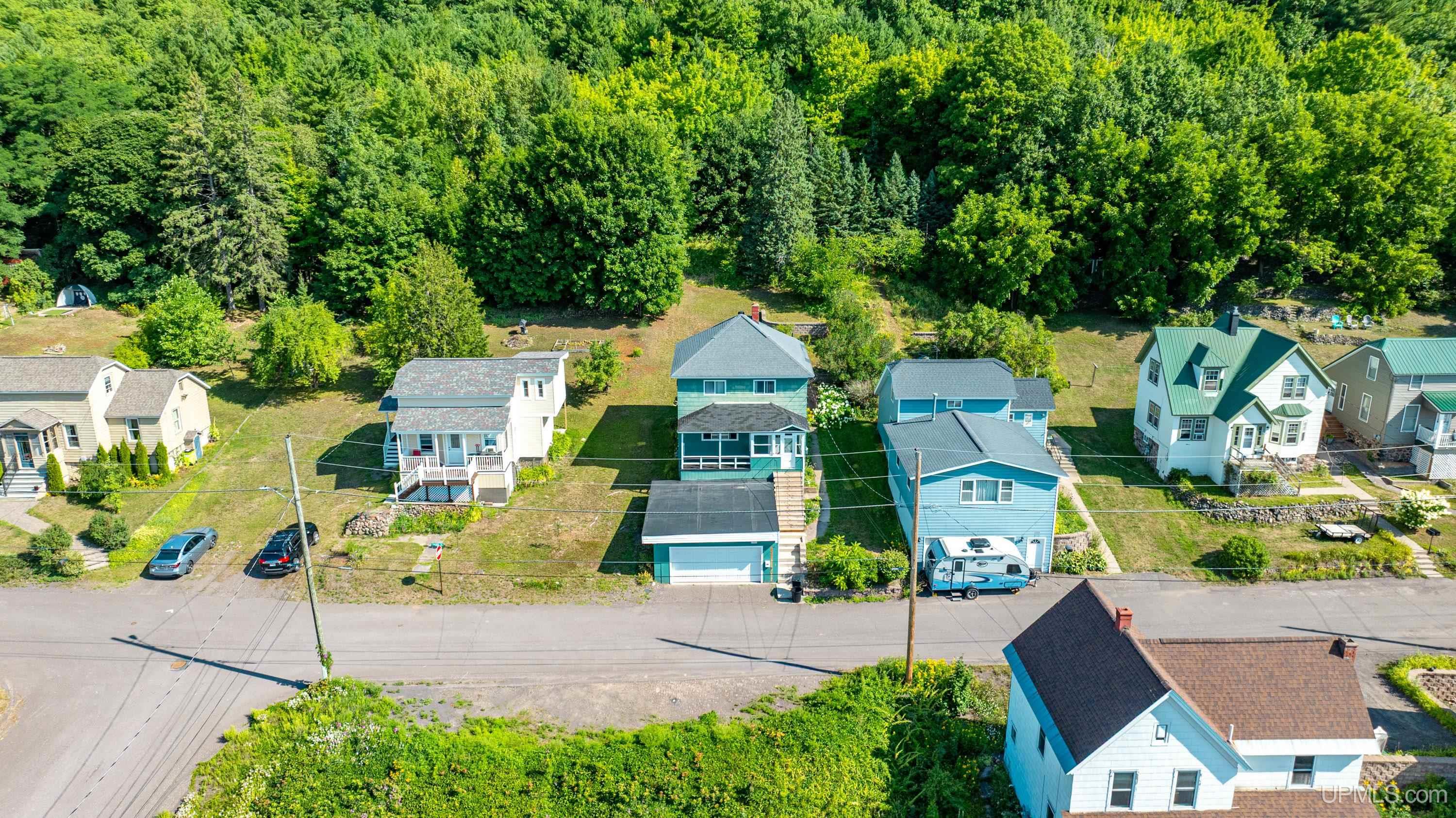 main property photo 60