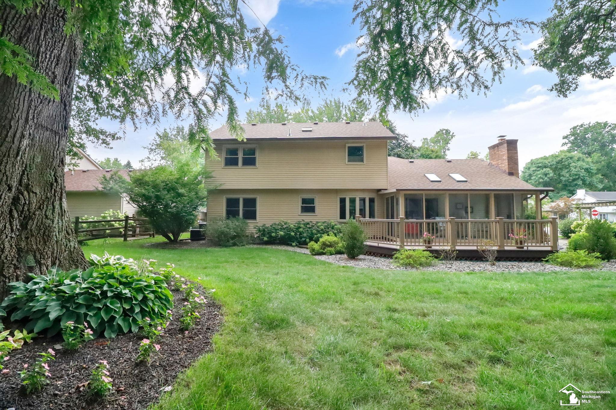 main property photo 46