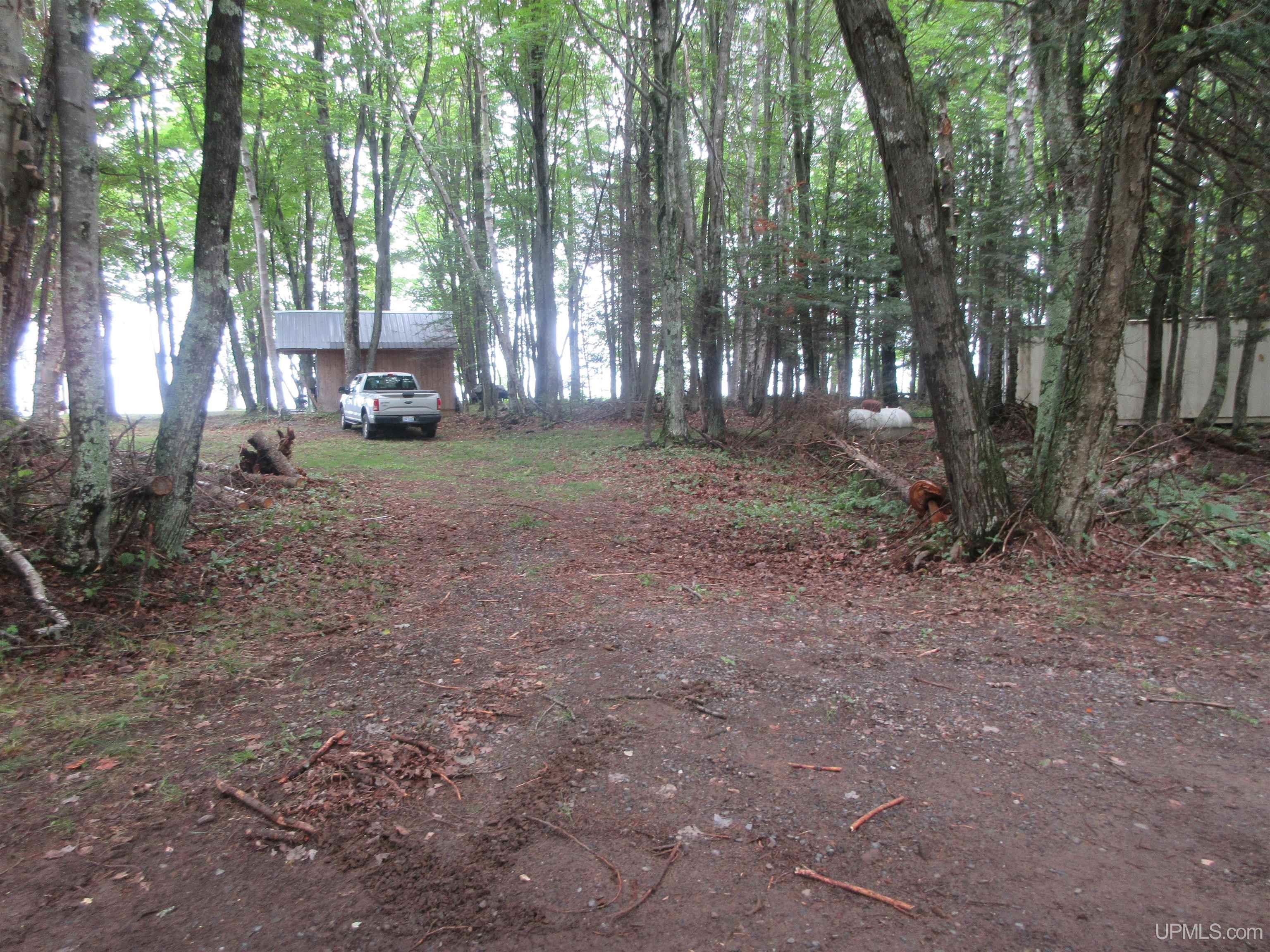 main property photo 26