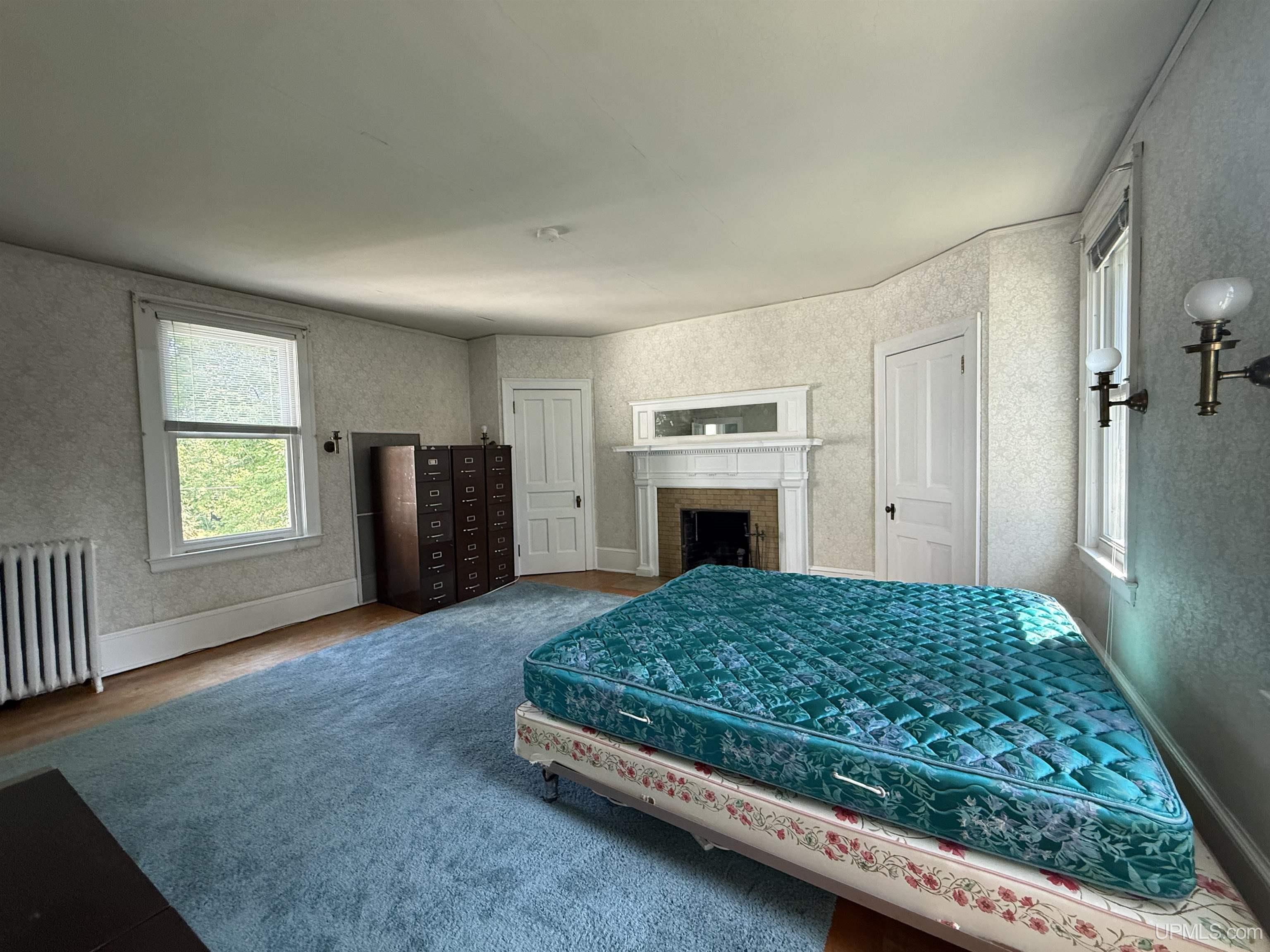 main property photo 36