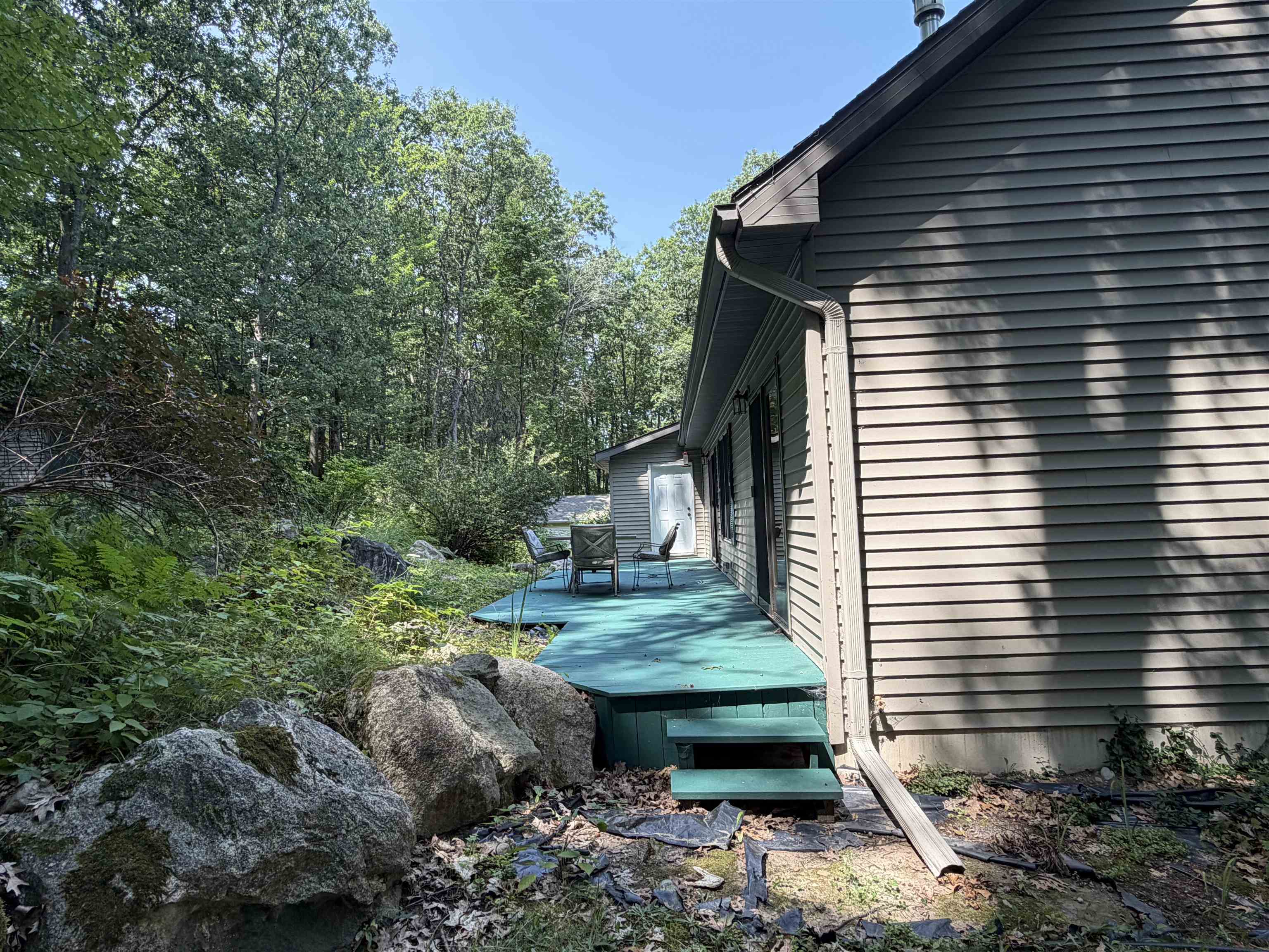 main property photo 64