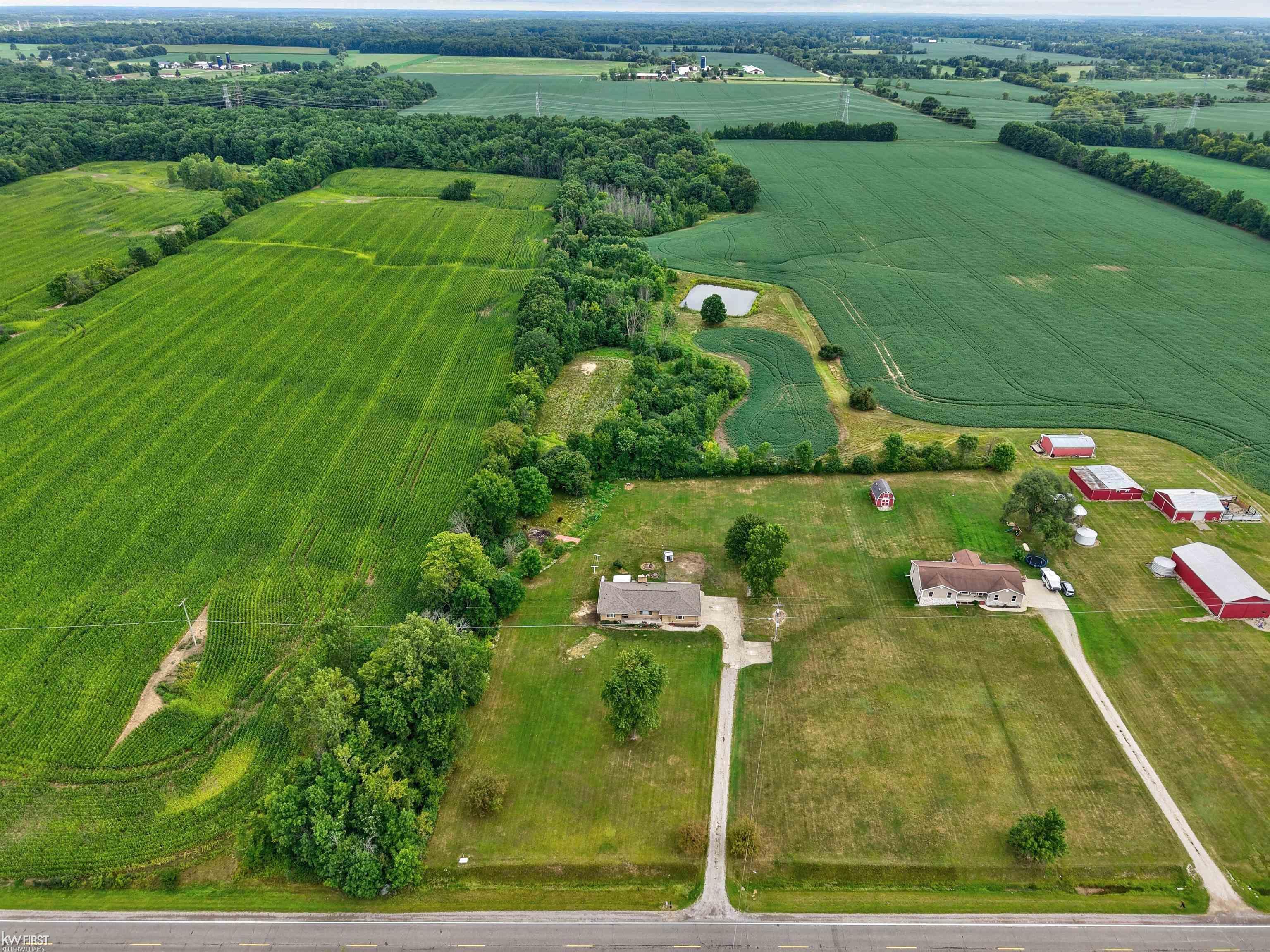main property photo 50