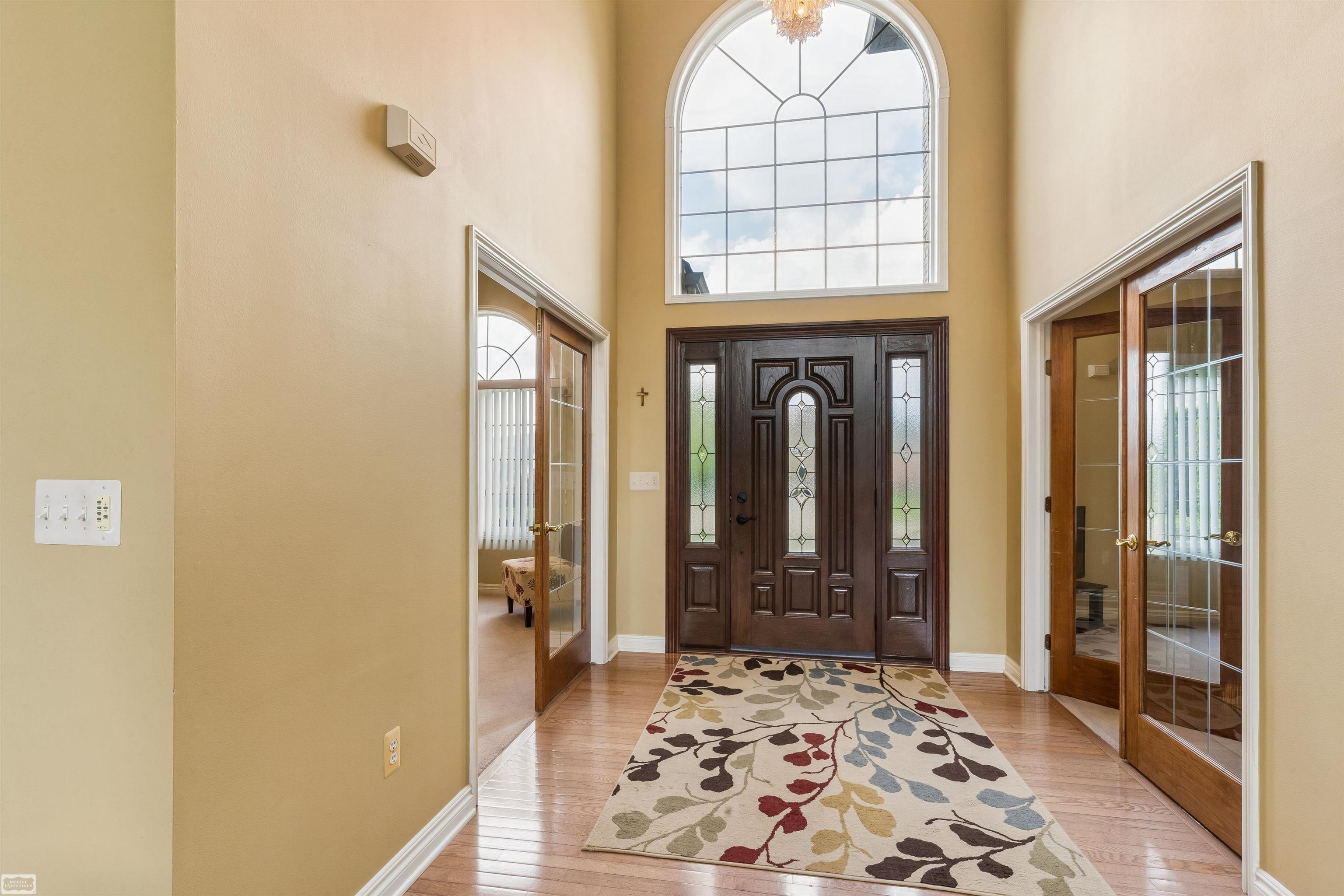 main property photo 13