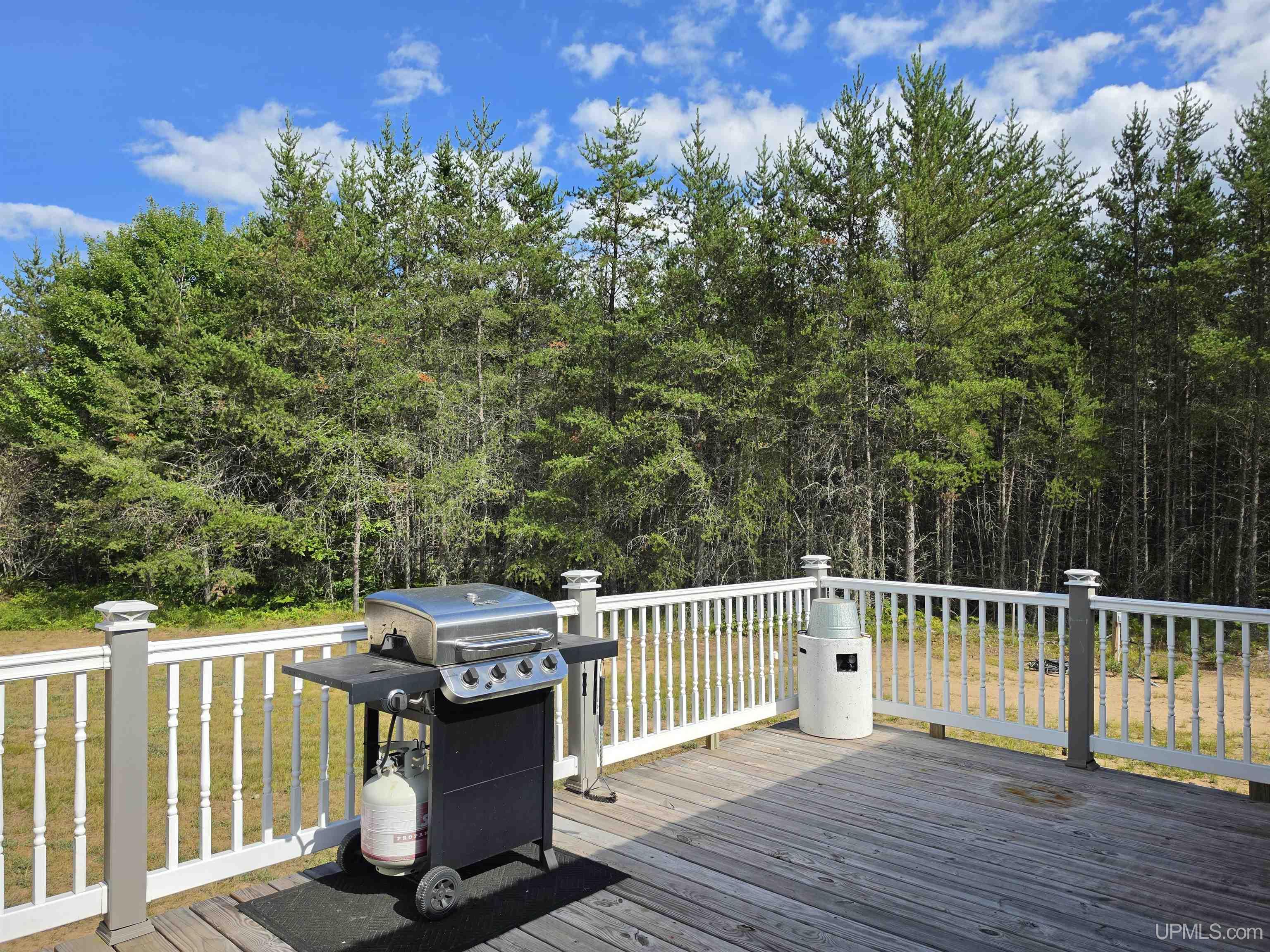 main property photo 60
