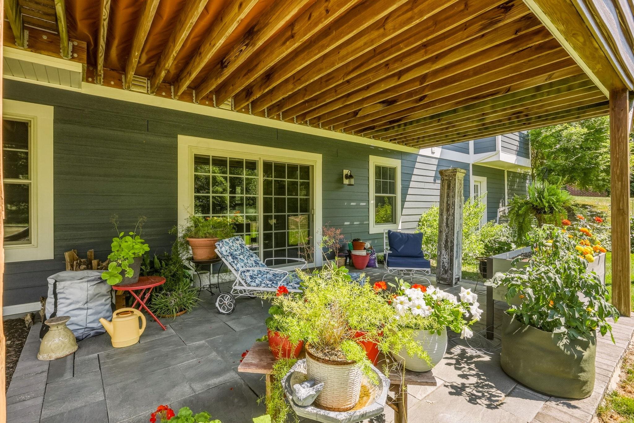 main property photo 62