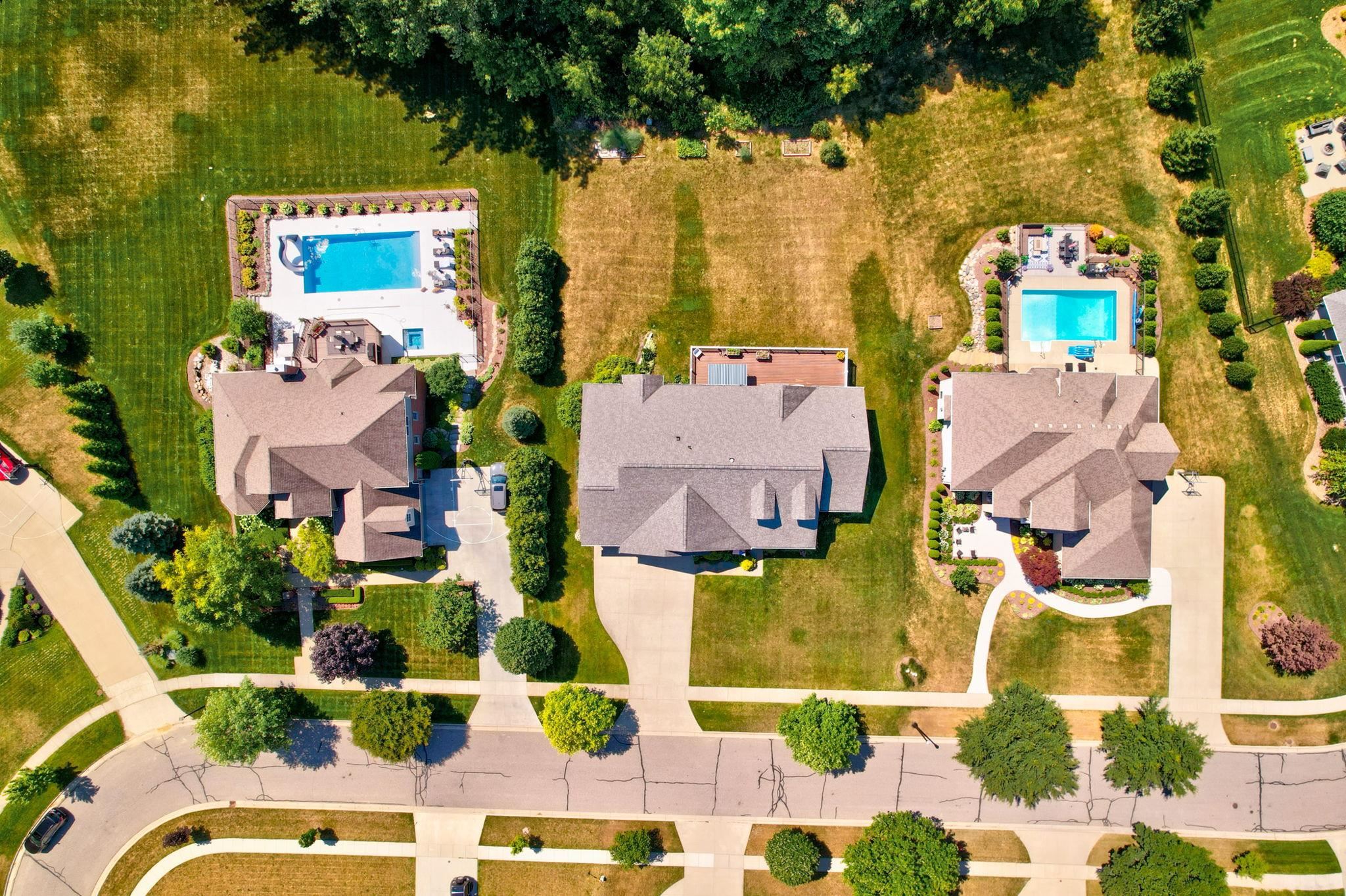 main property photo 73