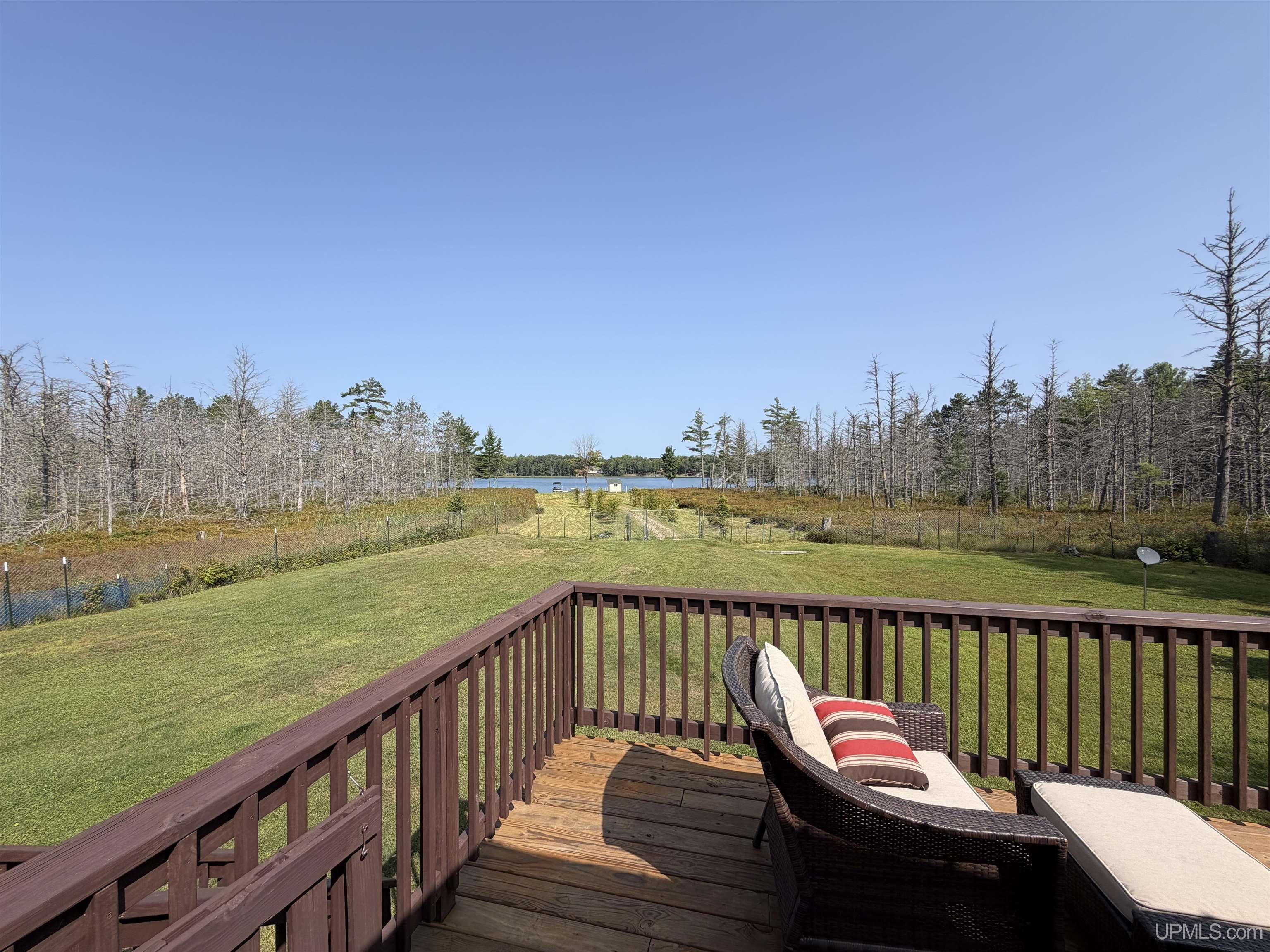 main property photo 22