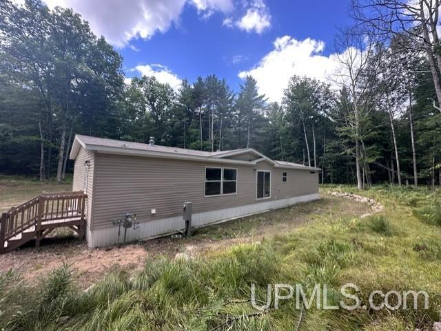 main property photo 17