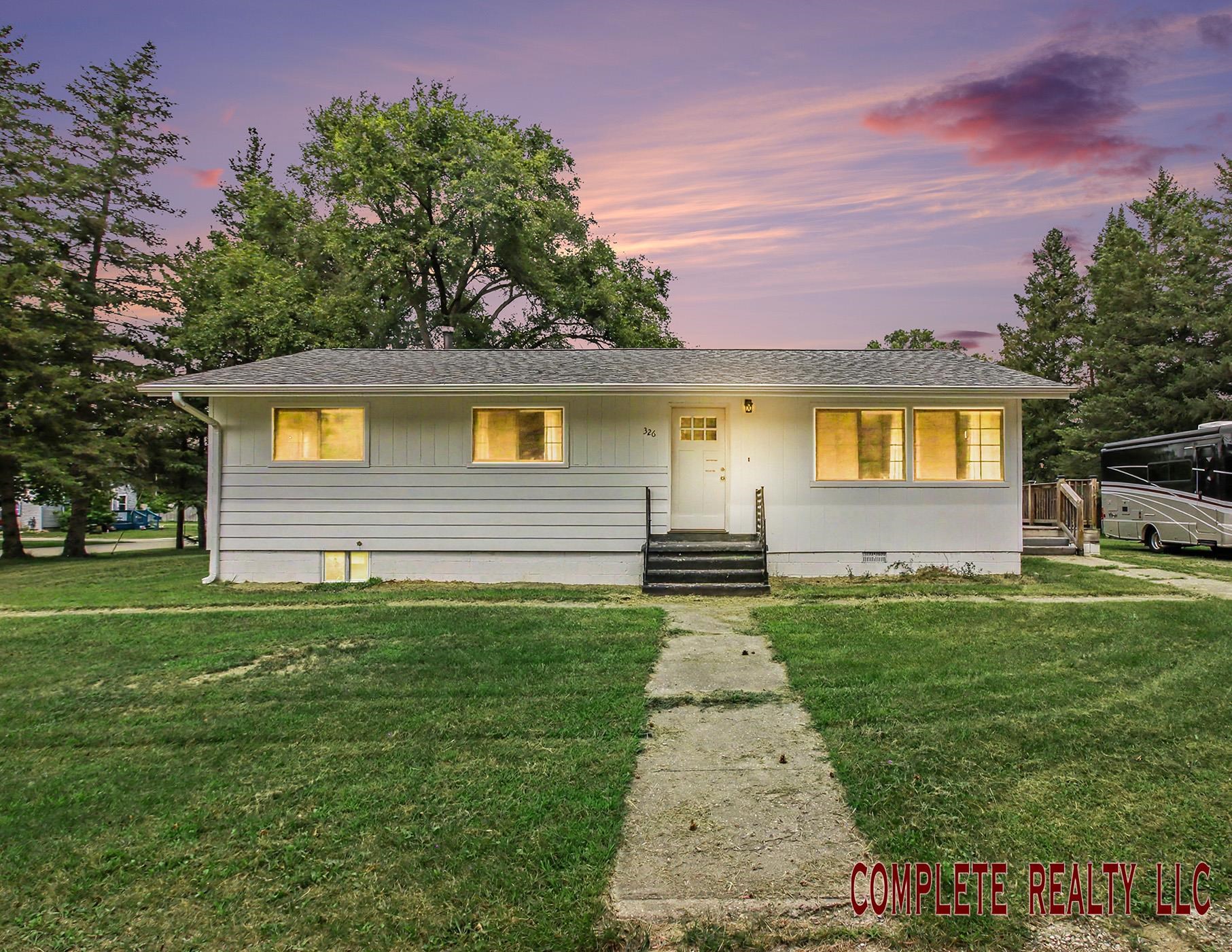 main property photo 2