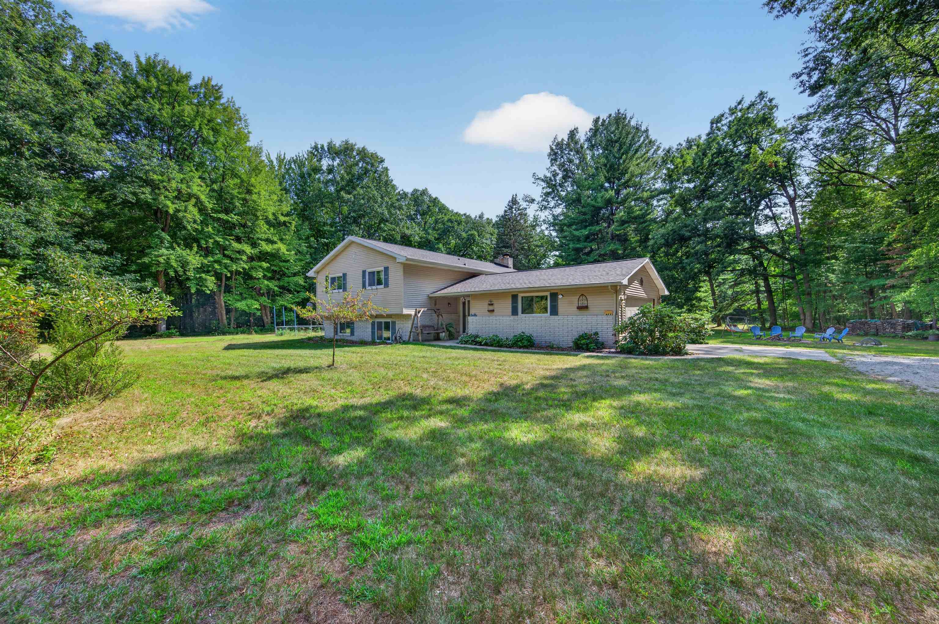 main property photo 81
