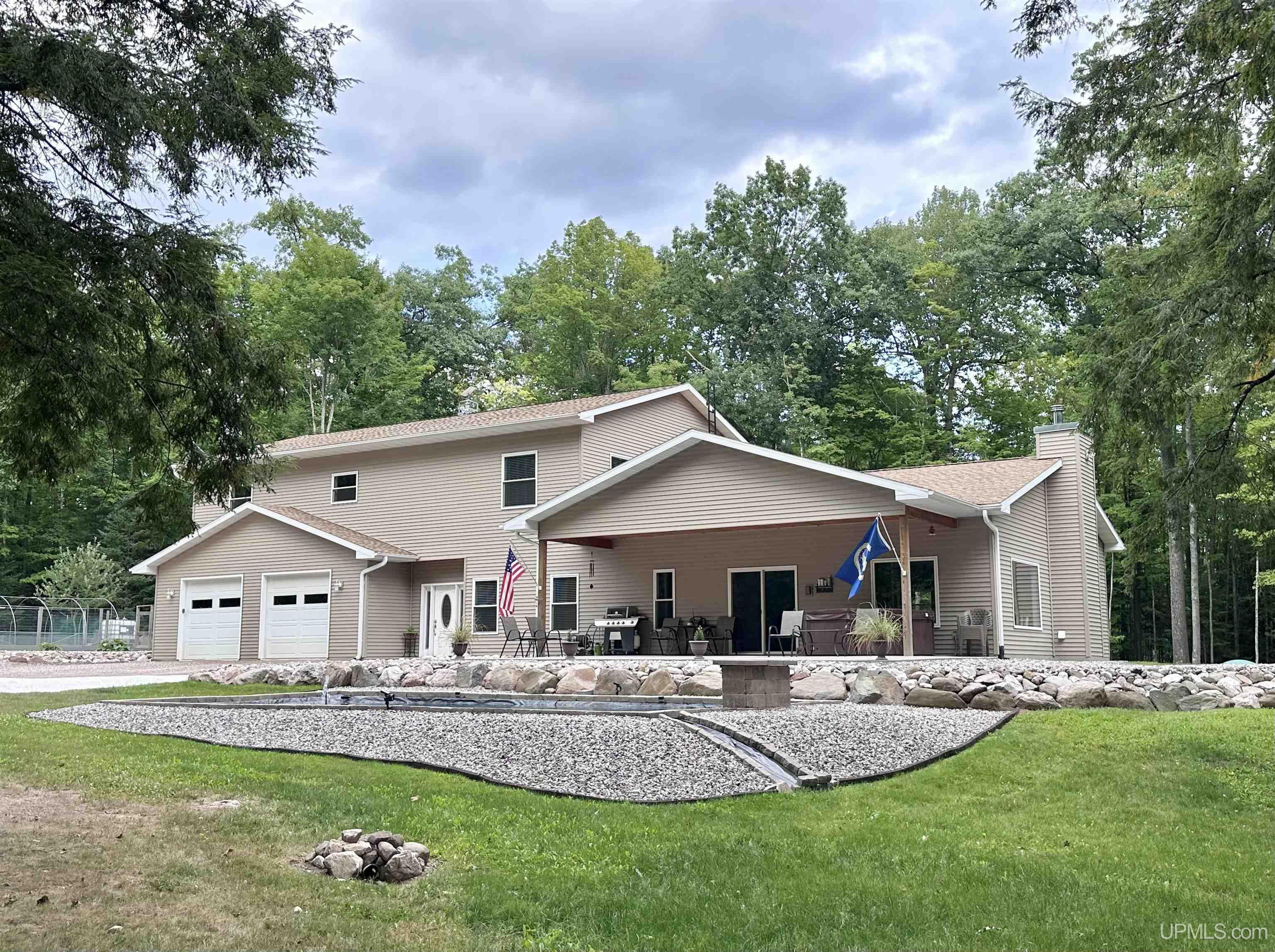 main property photo 1