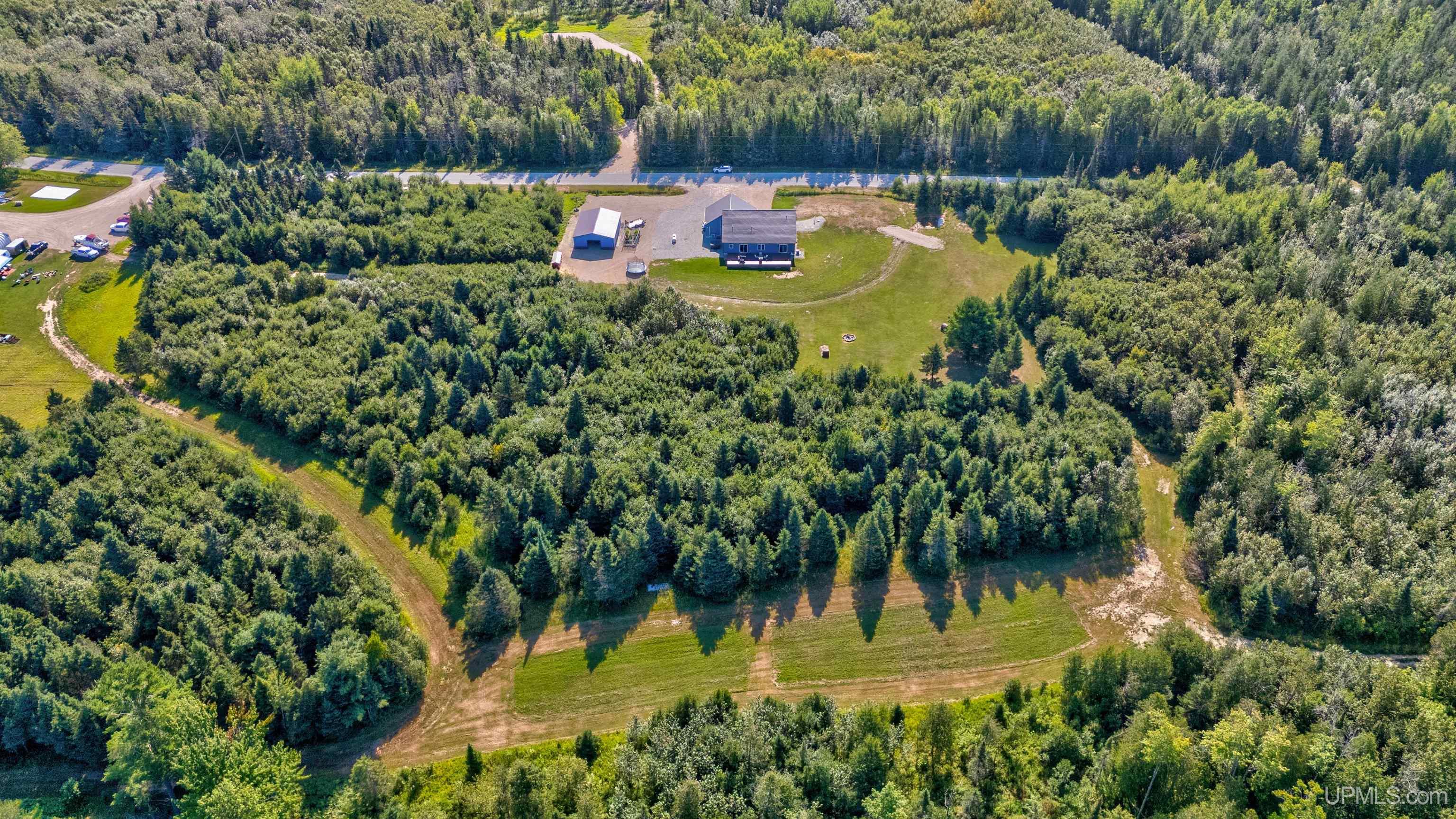 main property photo 60