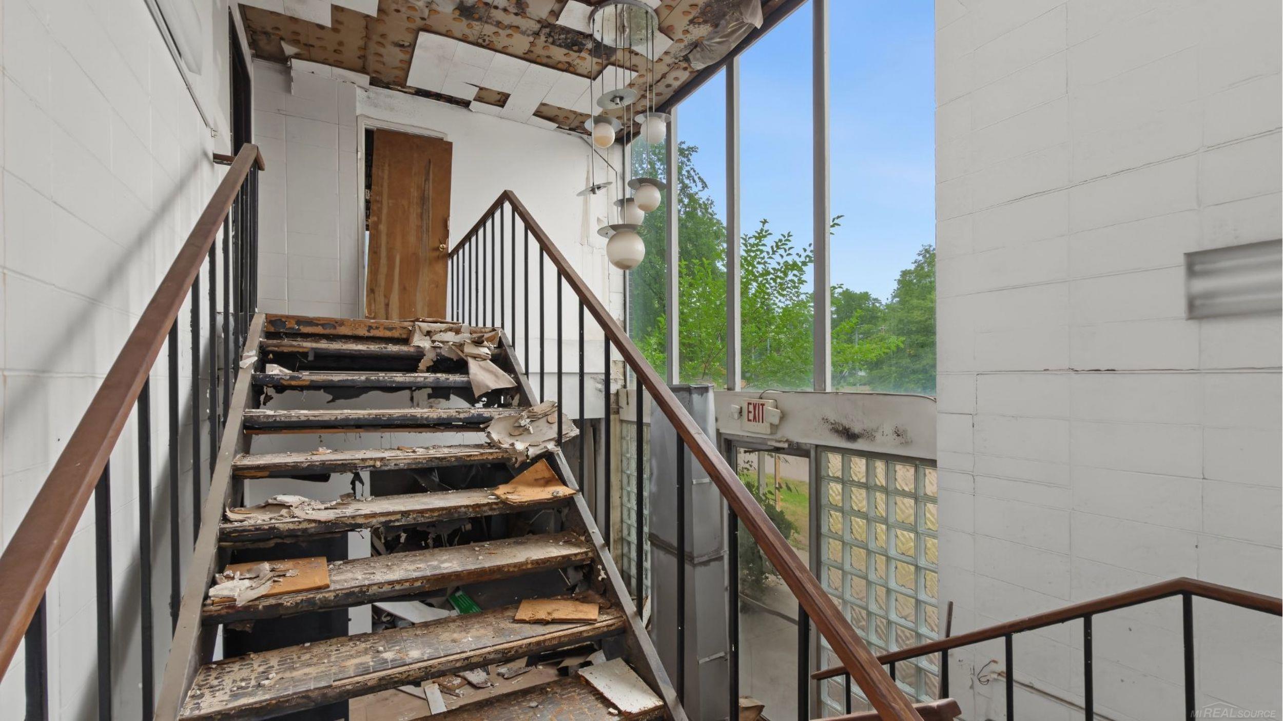 main property photo 61