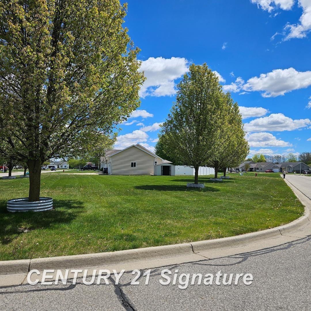 main property photo 30