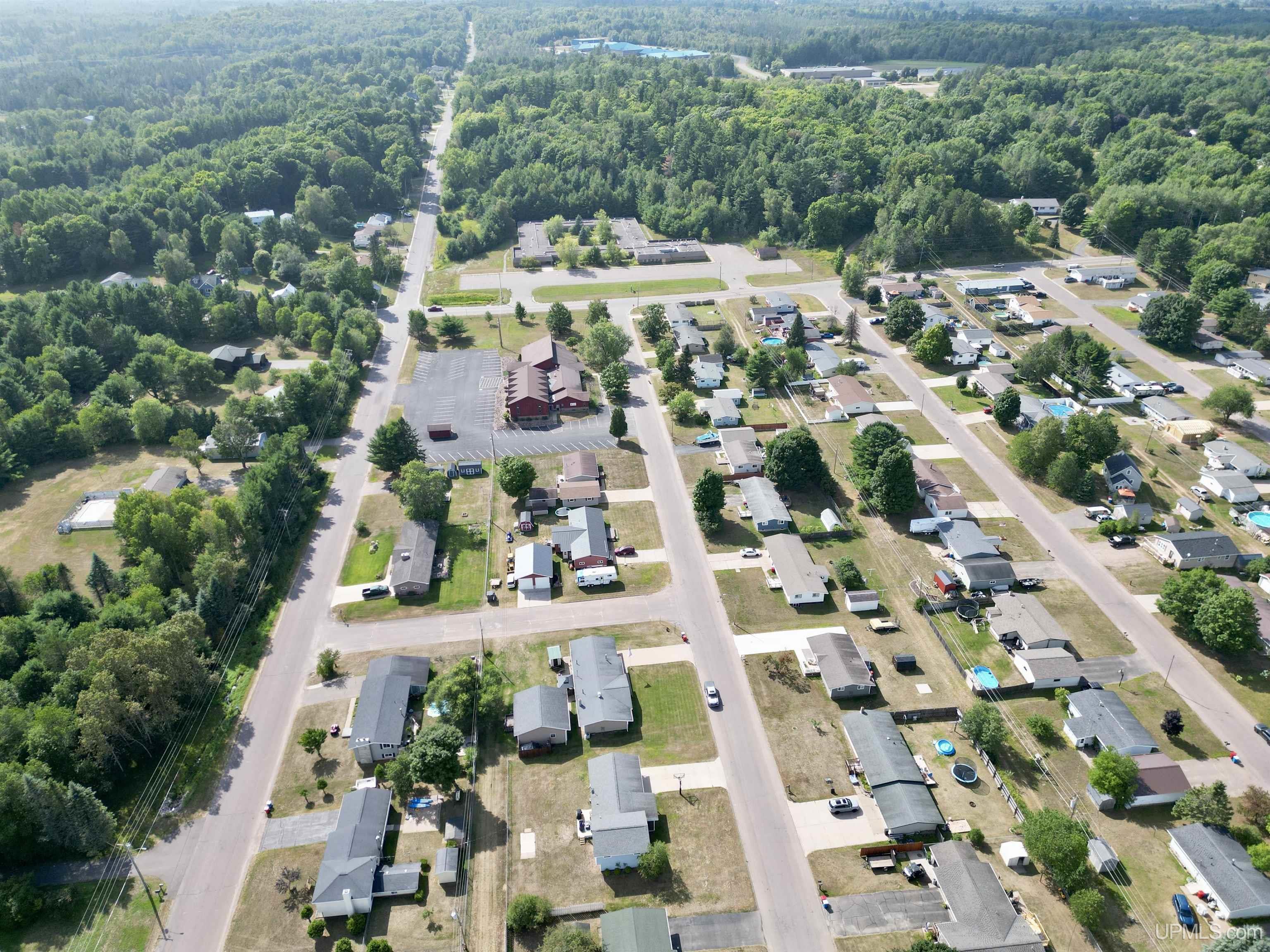 main property photo 51