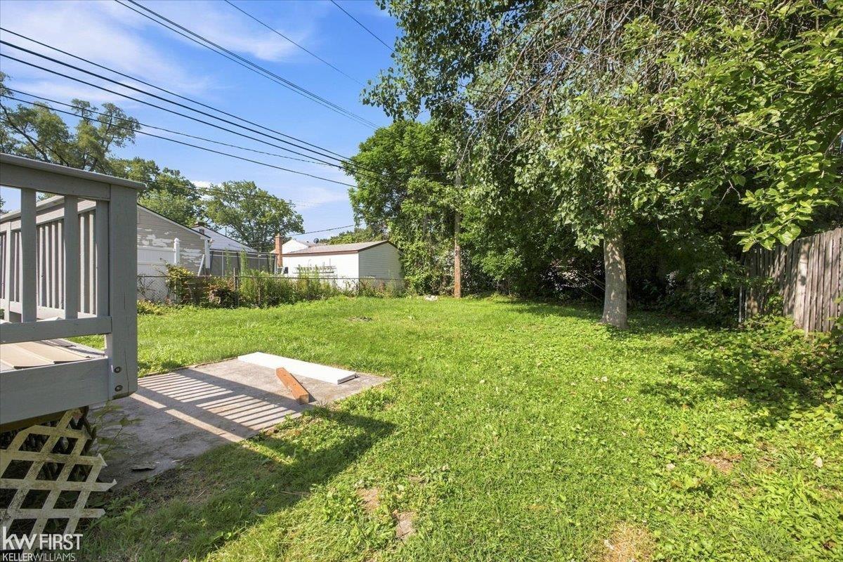 main property photo 19