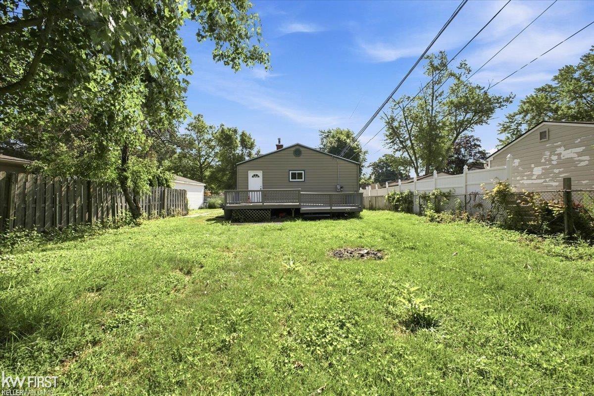 main property photo 22