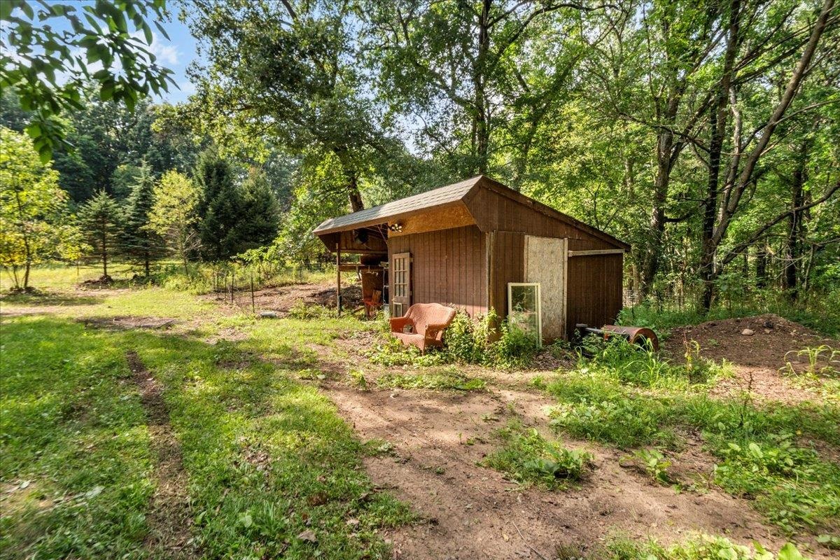 main property photo 50