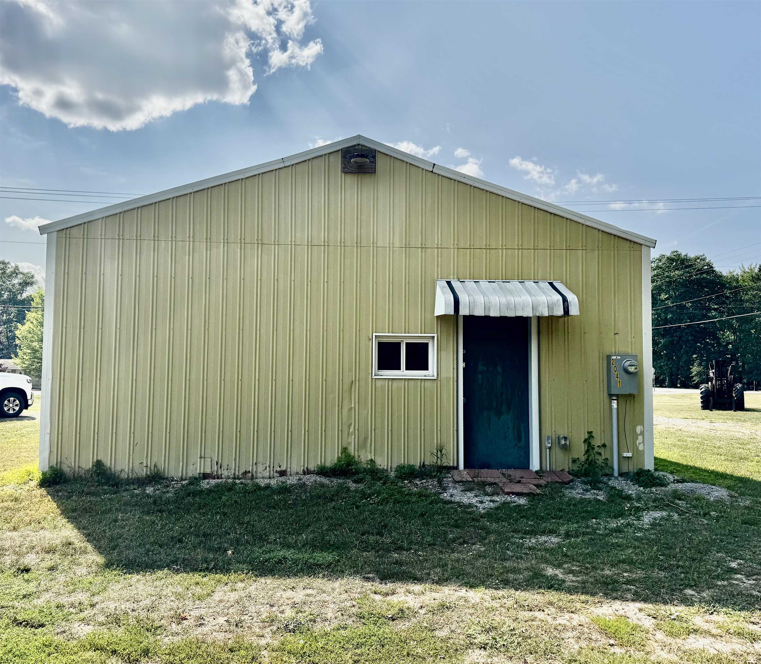 main property photo 5