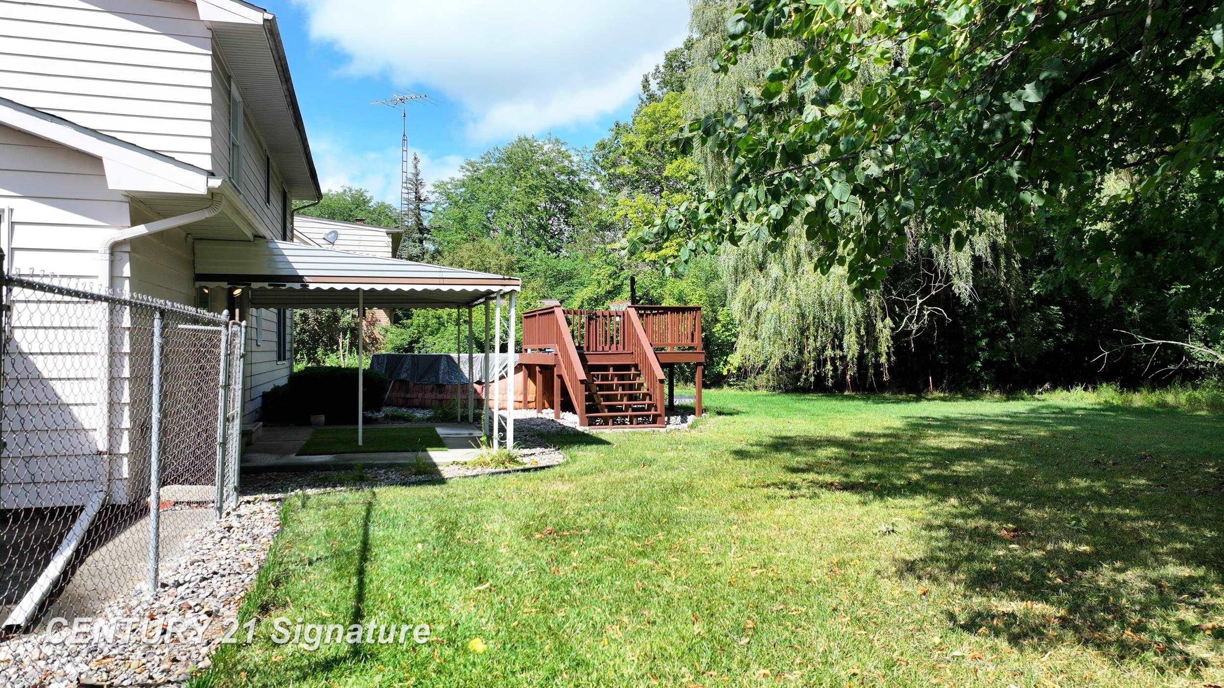 main property photo 39