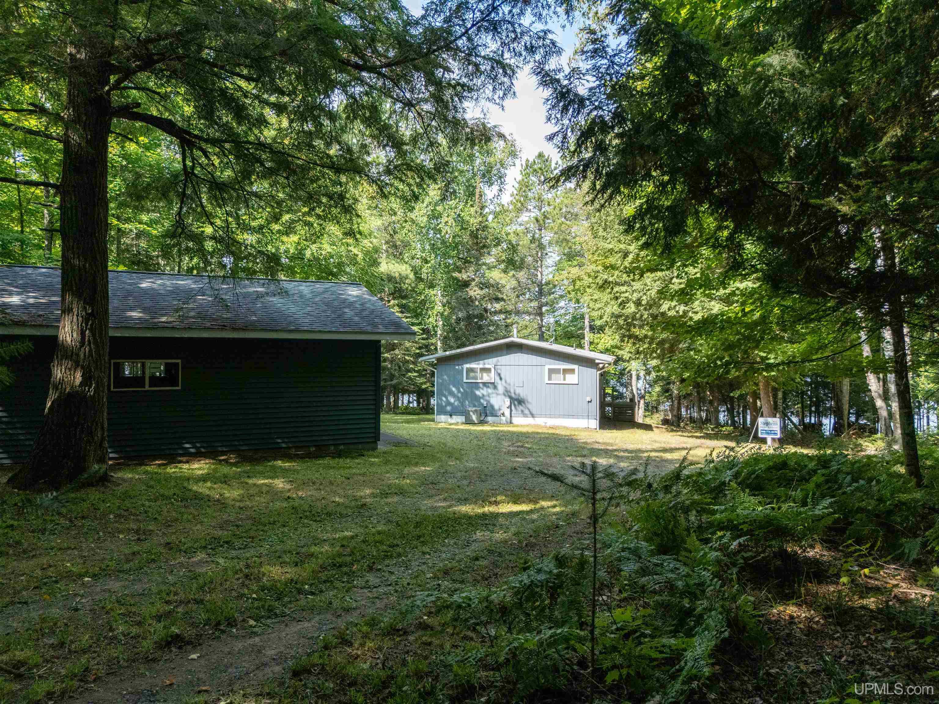 main property photo 30
