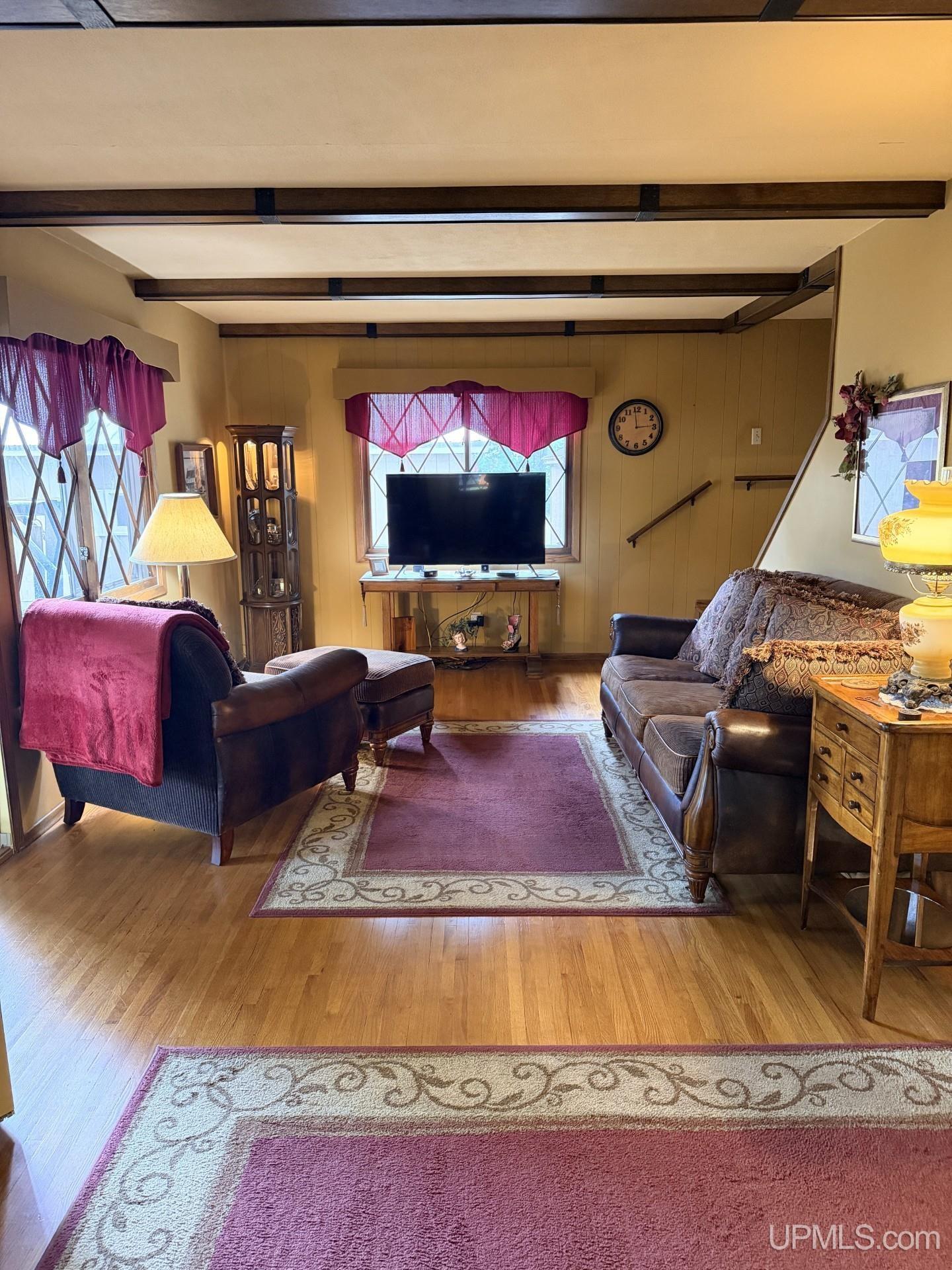 main property photo 22