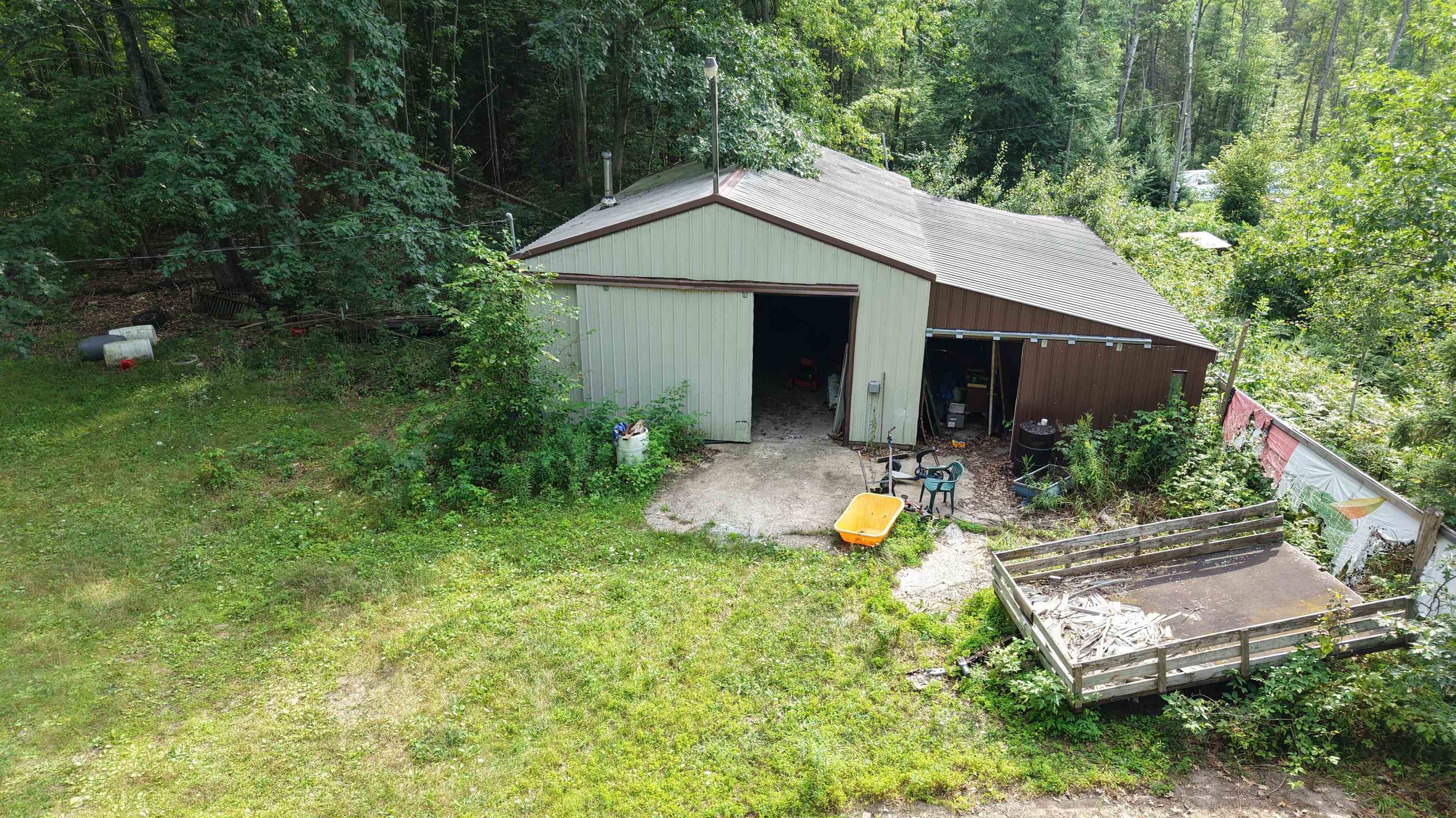 main property photo 42