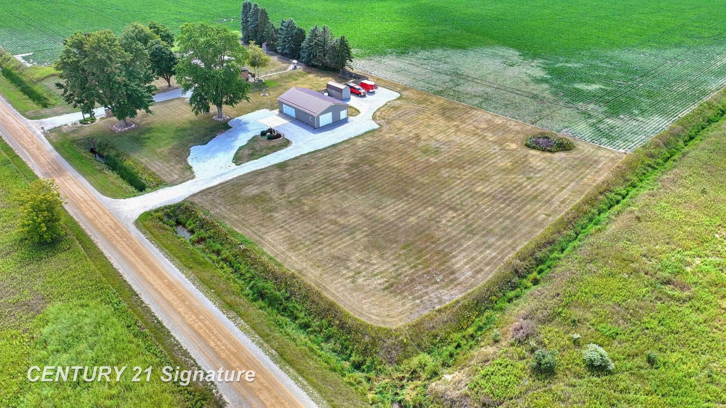 main property photo 59