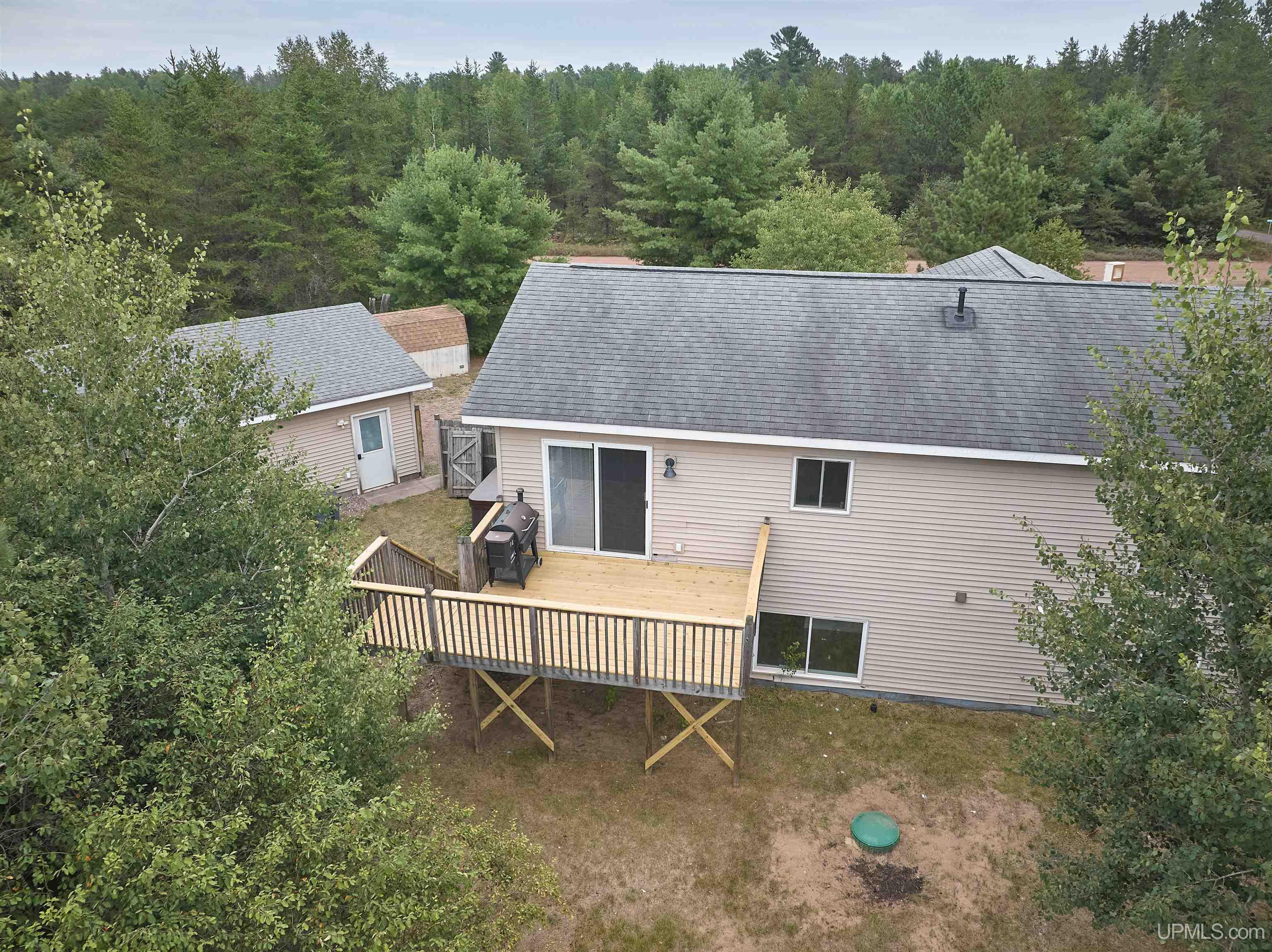 main property photo 59